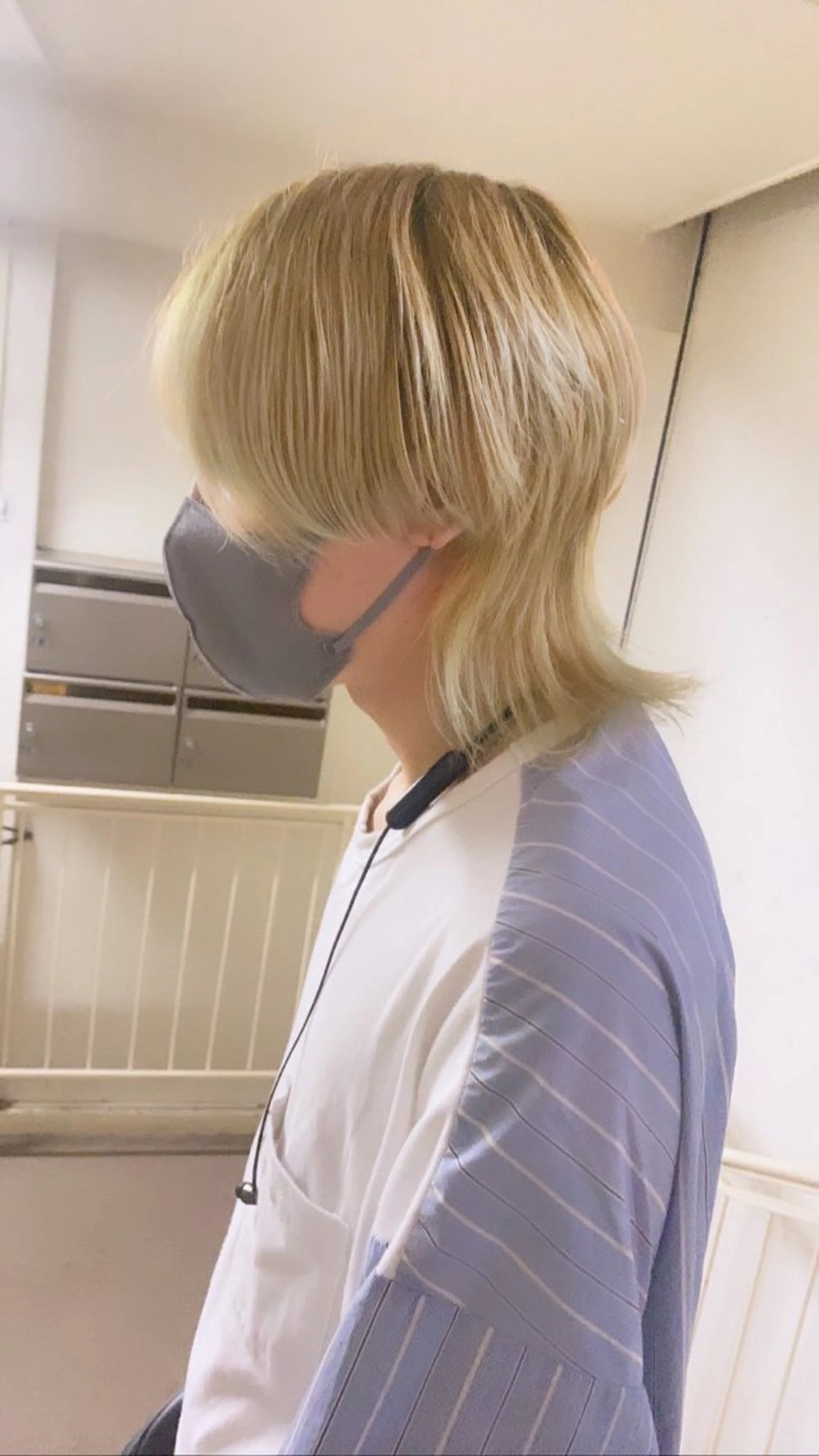 ショート カラー メンズ パーマ支持率No.1 ❤️‍🔥安成弾のヘアスタイル