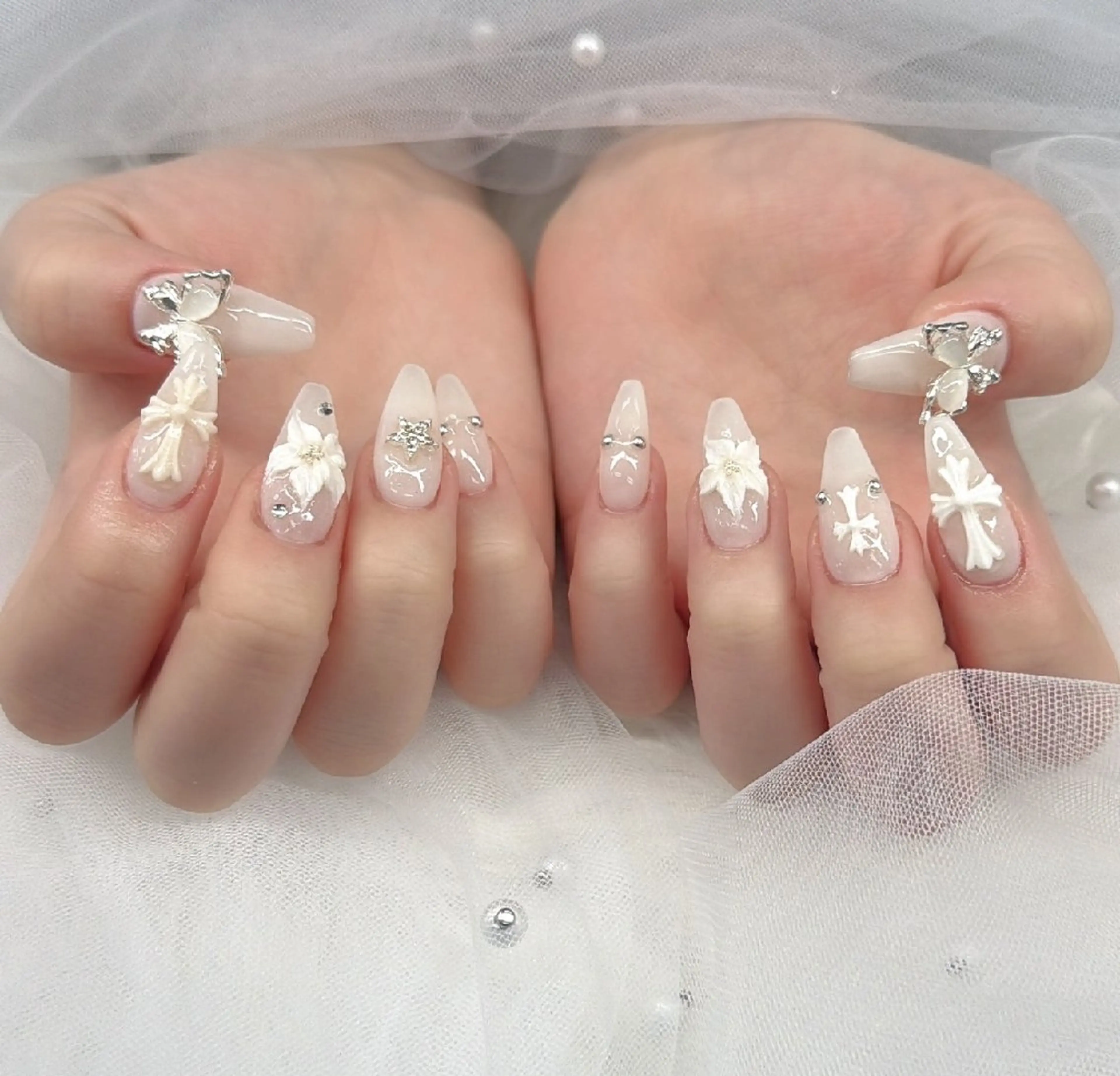 ネイル ハンドネイル ハンドケア Miyu.nail まりんのネイルデザイン