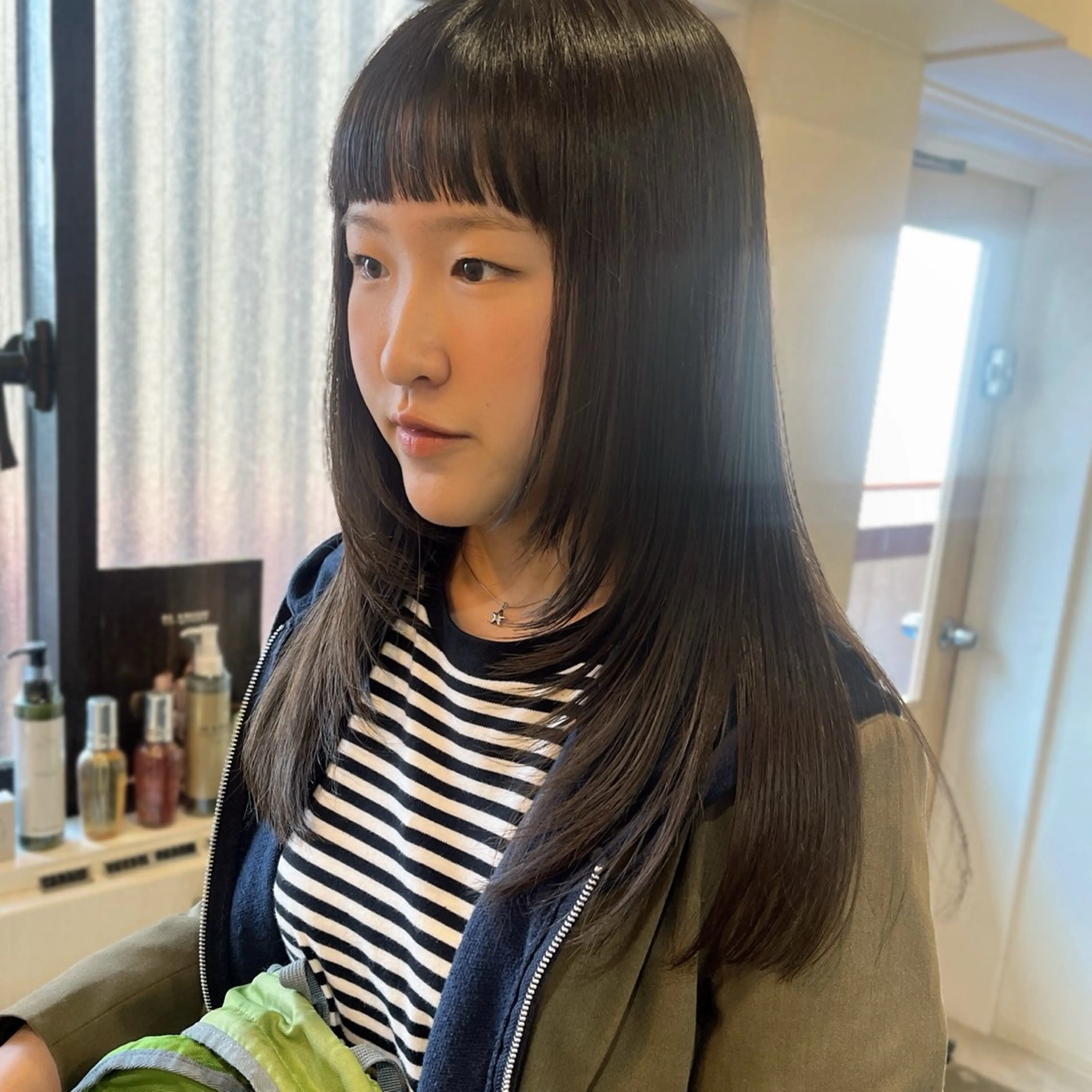 セミロング レイヤーカット カット ヘアカラー トリートメント ボブ/透明感カラー /坂口恵梨子のヘアスタイル