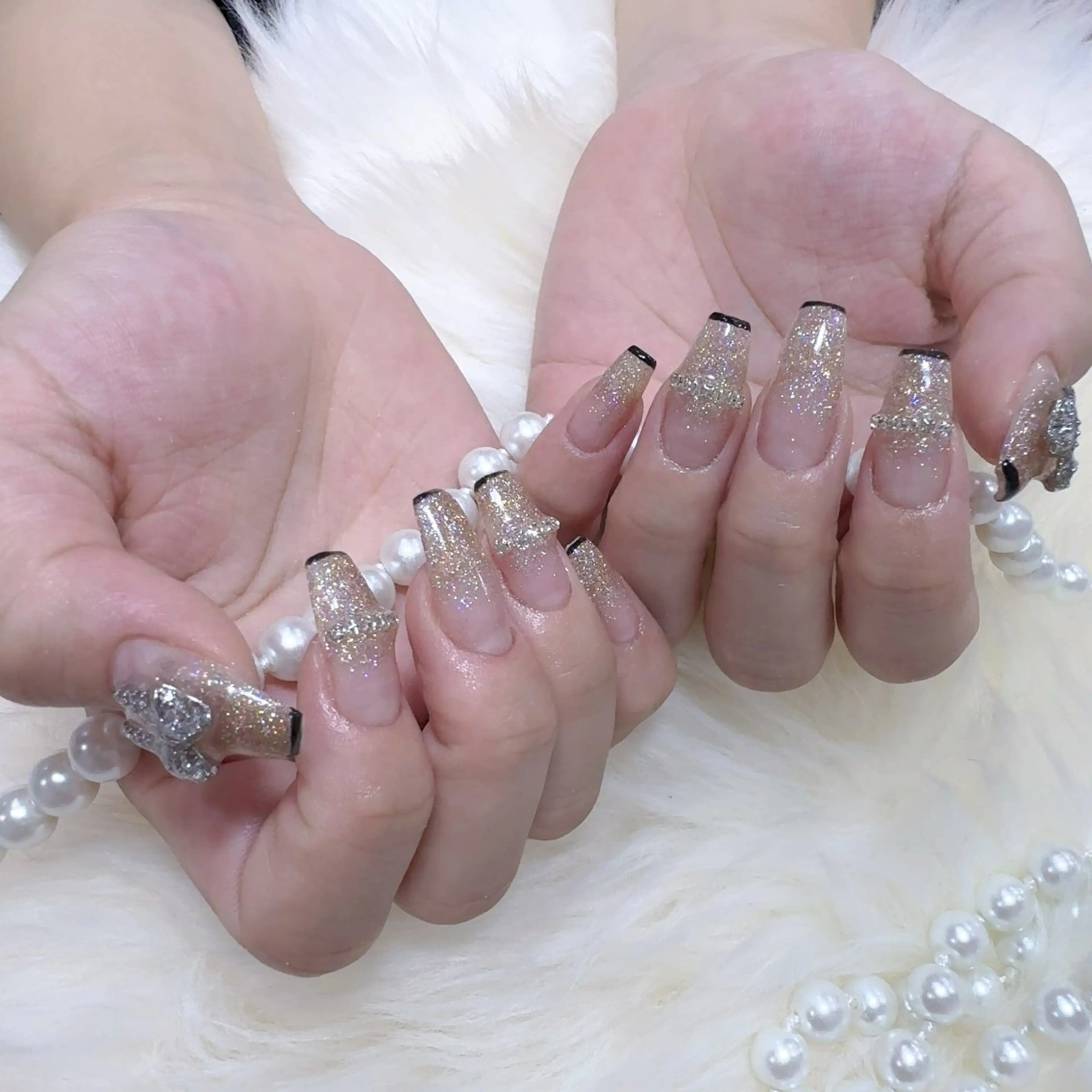 ネイル アートネイル フラッシュネイル フレンチネイル ジェルネイル ガラスフレンチ ハンドネイル You&Me Yukiのネイルデザイン