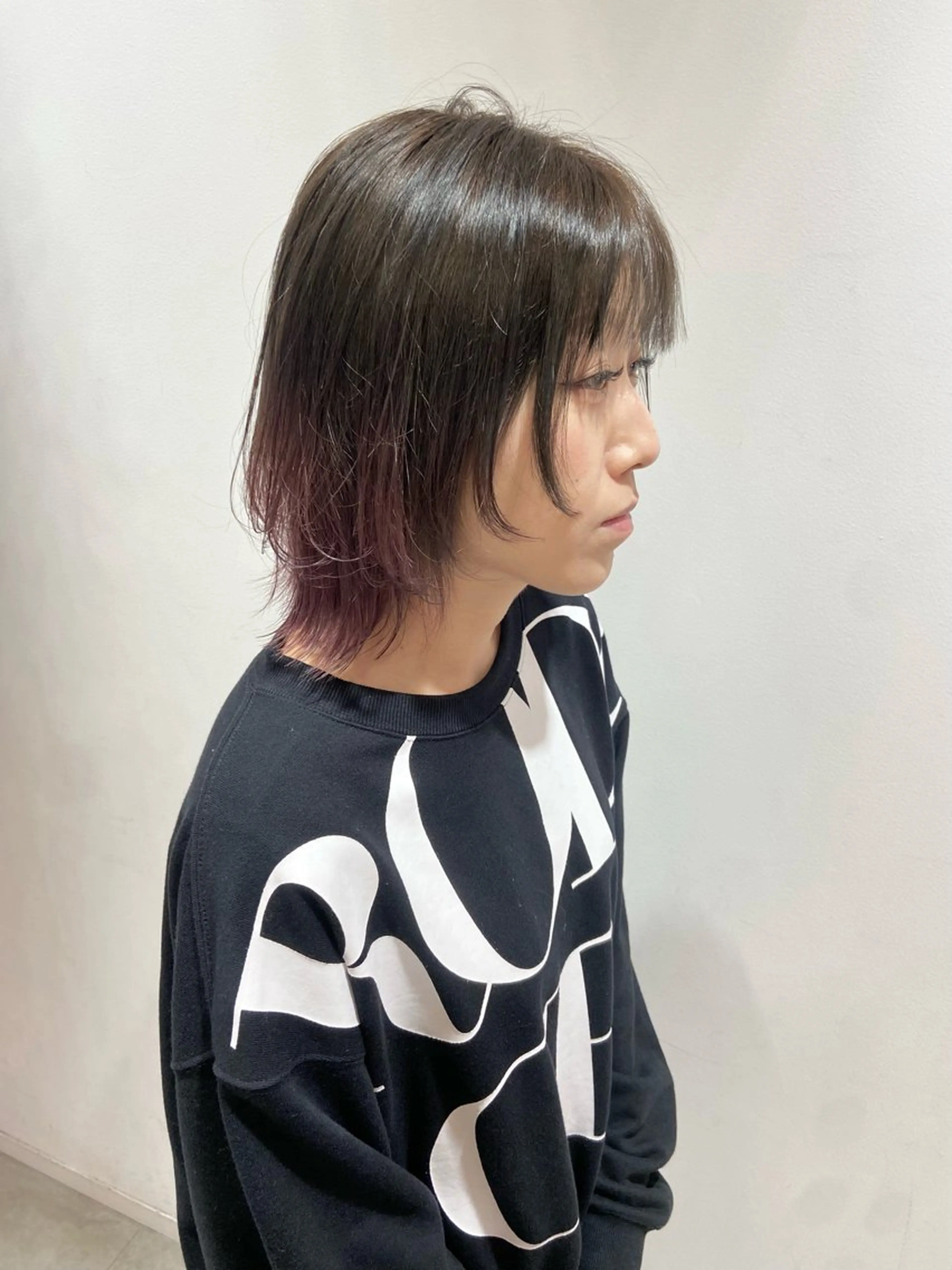 ミディアム カラー ヘアカラー 🐺ウルフ/レイヤー 似合わせ‎🤍沙羅のヘアスタイル