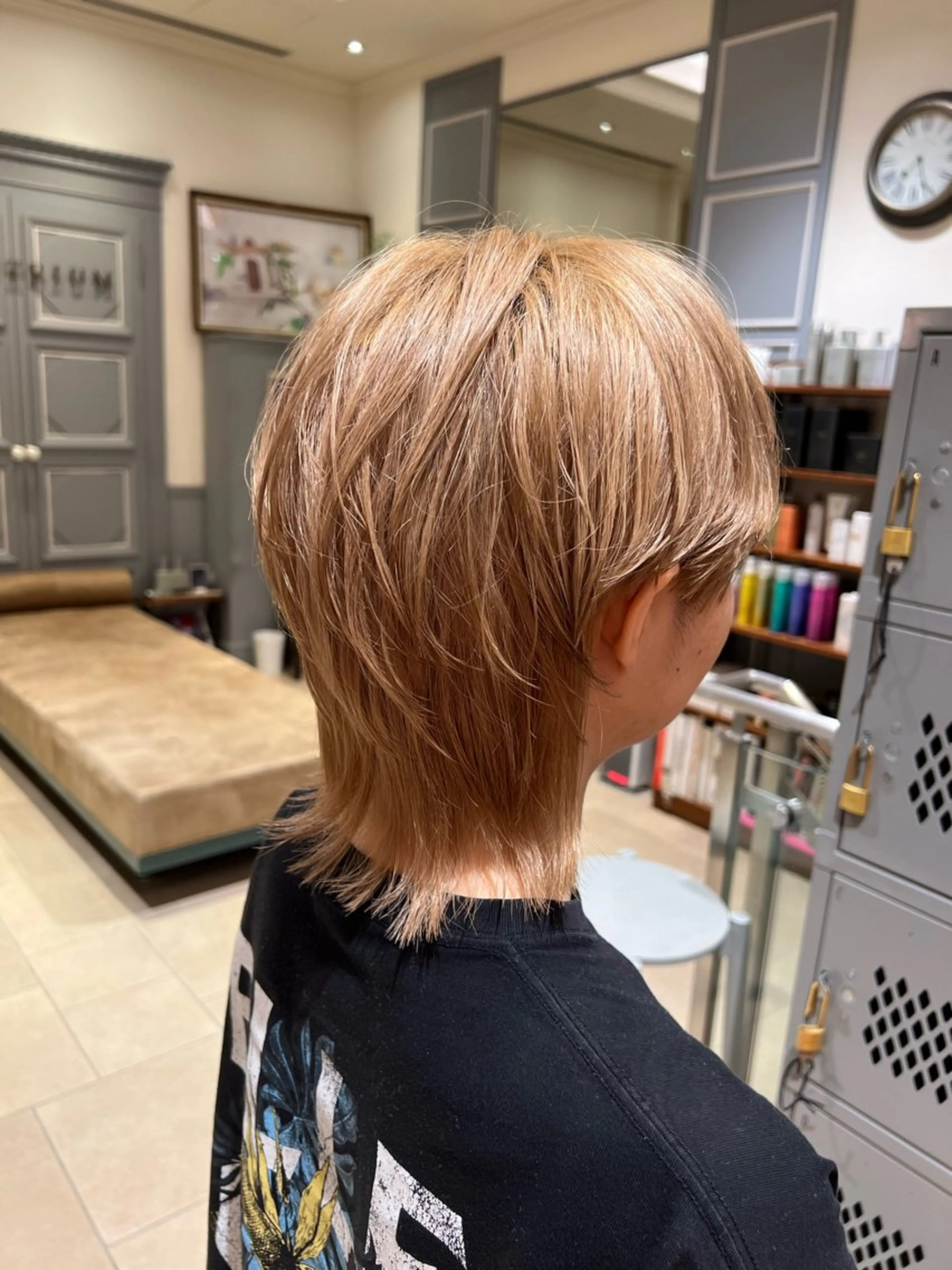 ミディアム 小野まさや /ショートカットのヘアスタイル