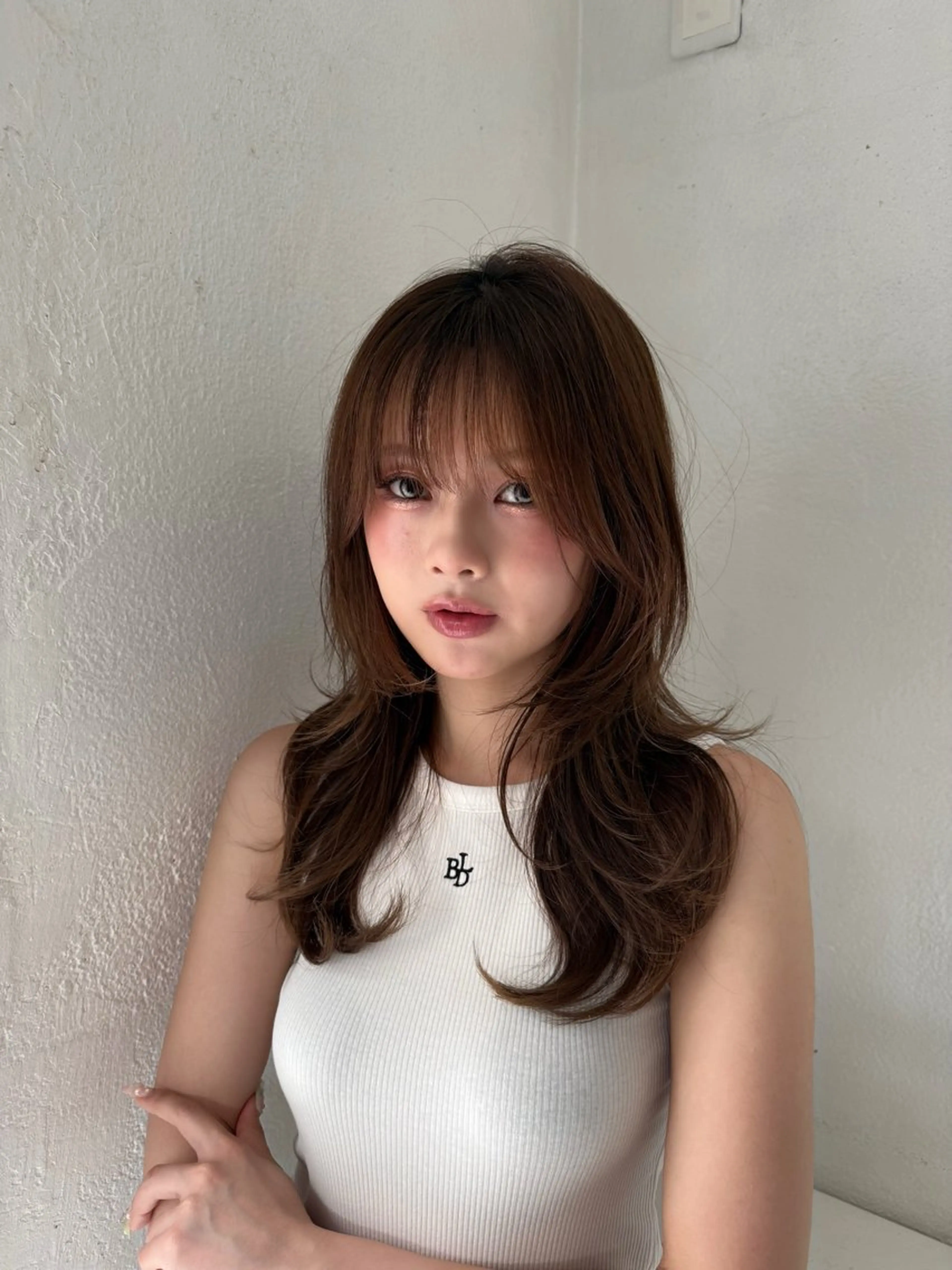 ロング カット トリートメント 髪質改善|透明 感カラー🩵レイヤーのヘアスタイル