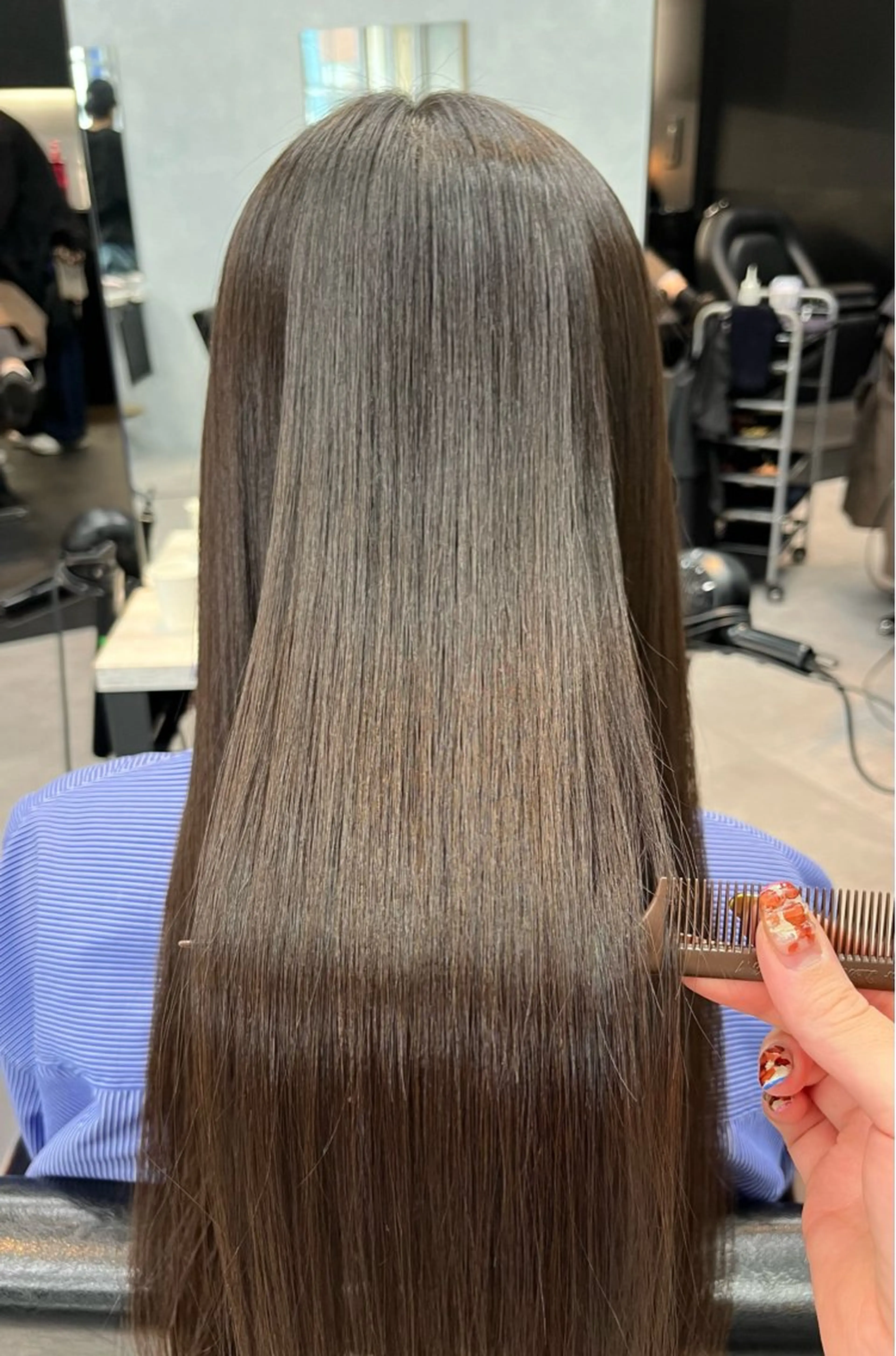 ロング パーマ カット 縮毛矯正 🦩レイヤー|透明感 カラー🦩makoのヘアスタイル