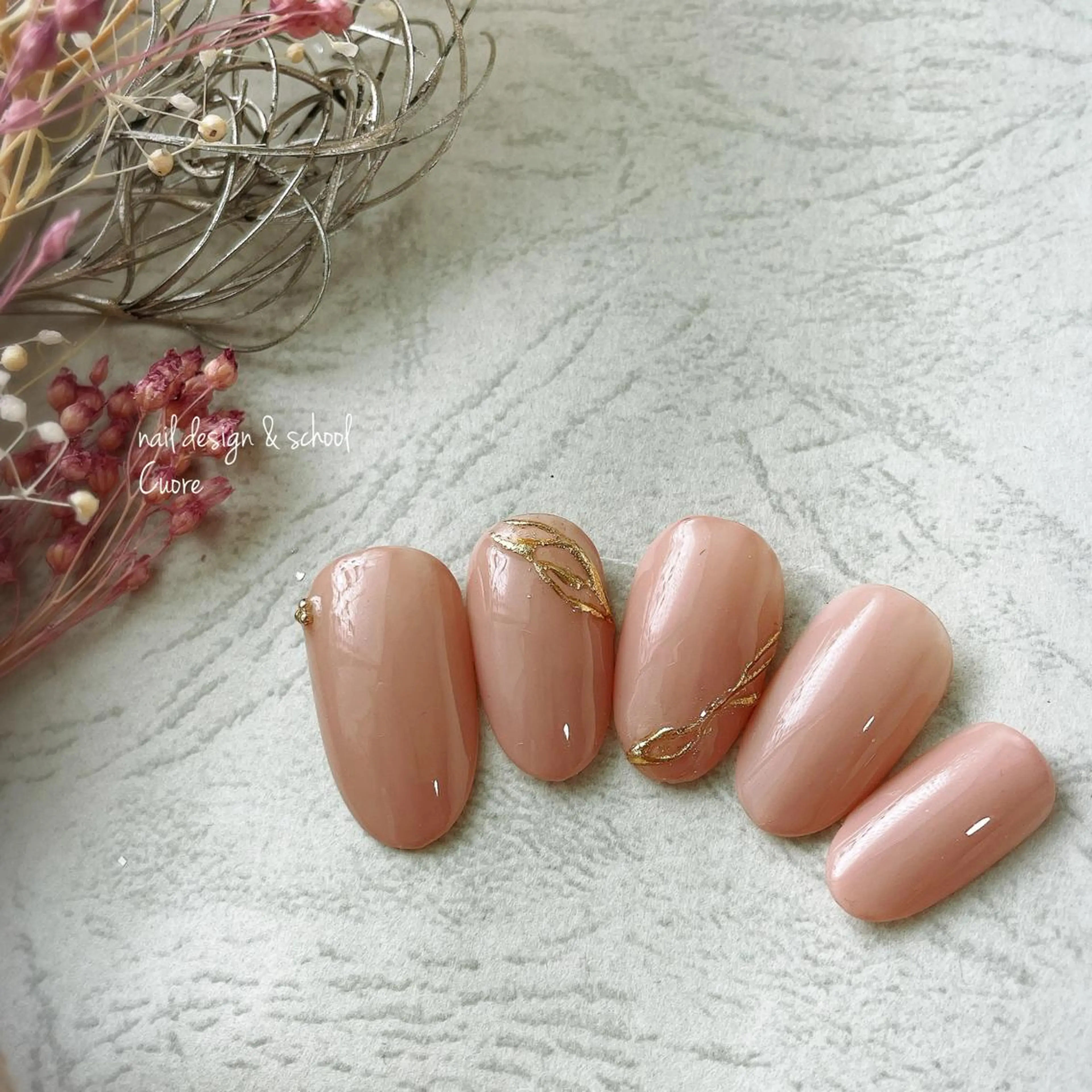 ネイル アートネイル ジェルネイル シンプルネイル 春ネイル ブライダルネイル Cuore谷岡紗妃/ 宮崎台のネイルデザイン