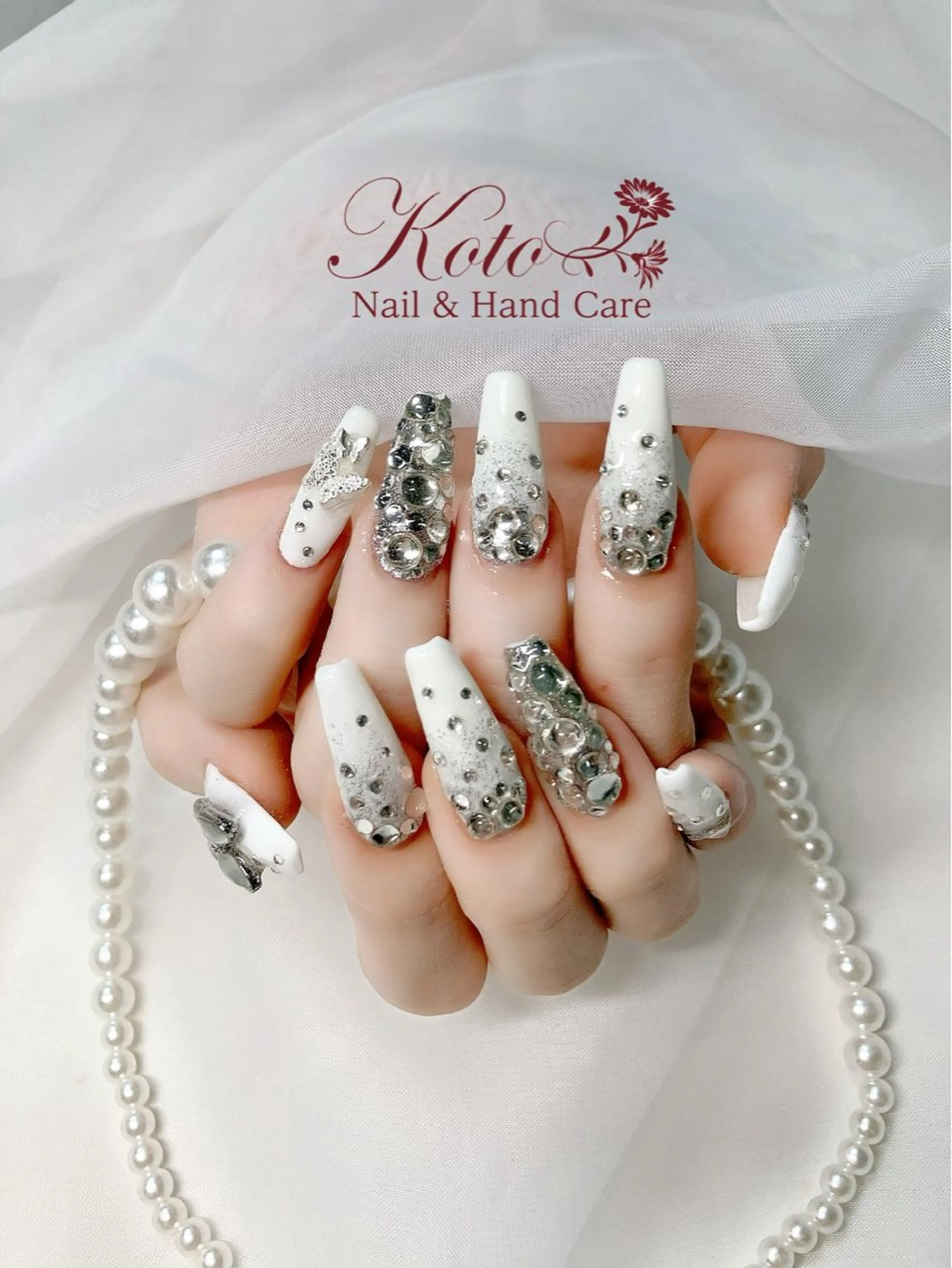 ネイル 長さ出し ジェルネイル キラキラネイル 持ち込み ニュアンスネイル ハンドネイル Nail Salon KOTOのネイルデザイン