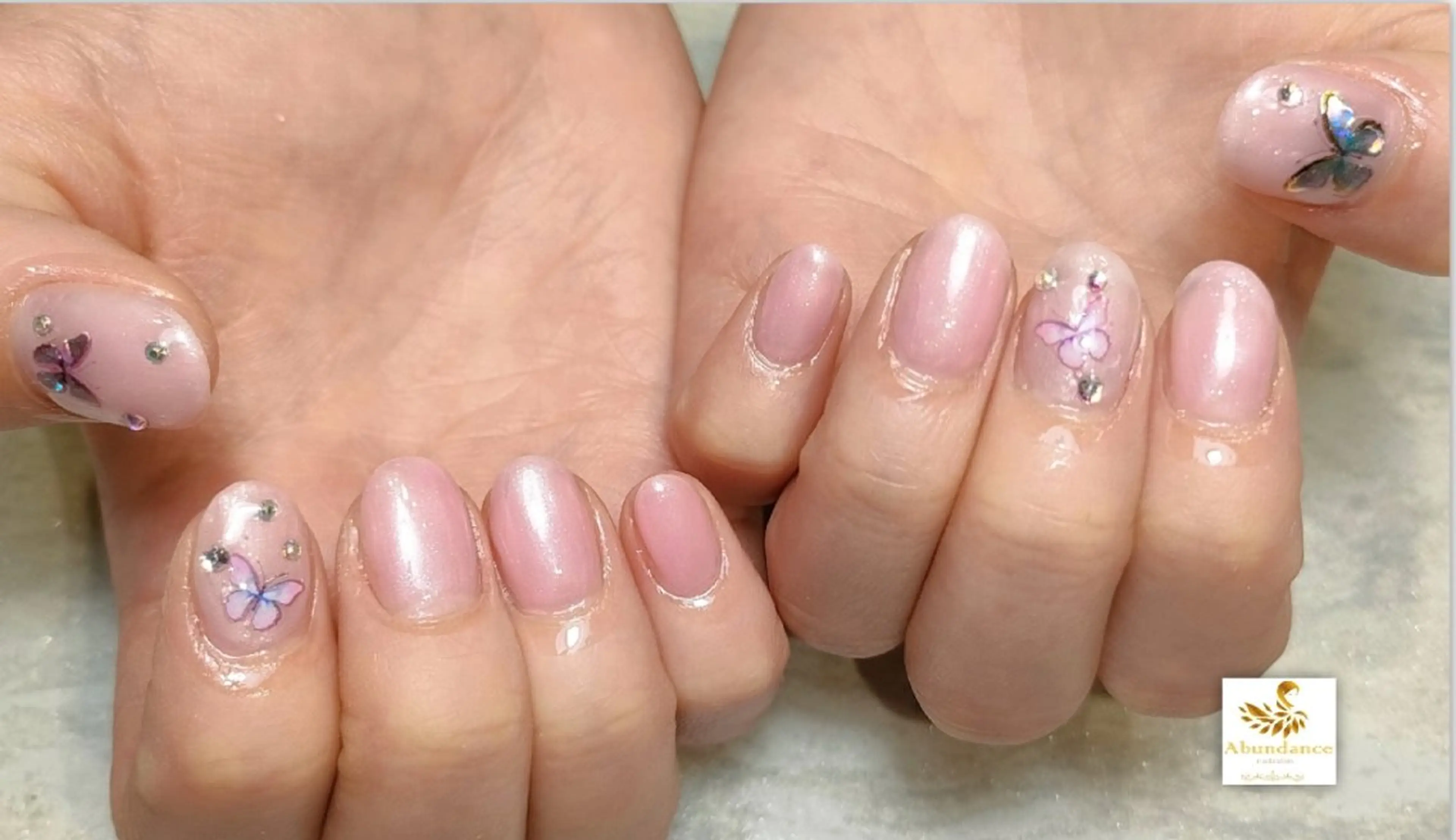 ネイル ピンク 春ネイル ハンドネイル 完全予約制個室サロン Abundancesのネイルデザイン