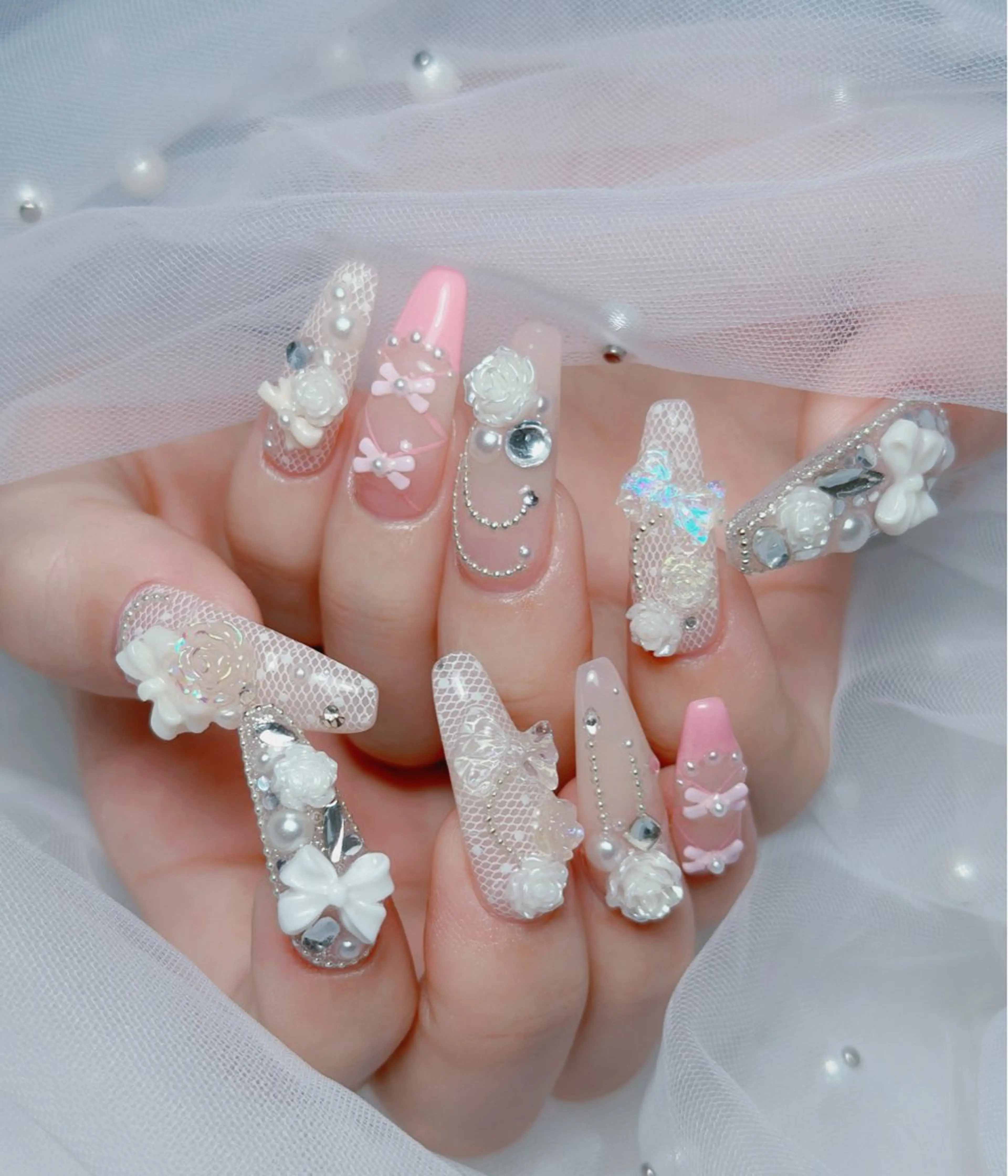 ネイル オーロラネイル 長さ出し フットネイル 韓国ネイル ラメ(グリッター) ハンドネイル 👍thumbs up nail👍のネイルデザイン