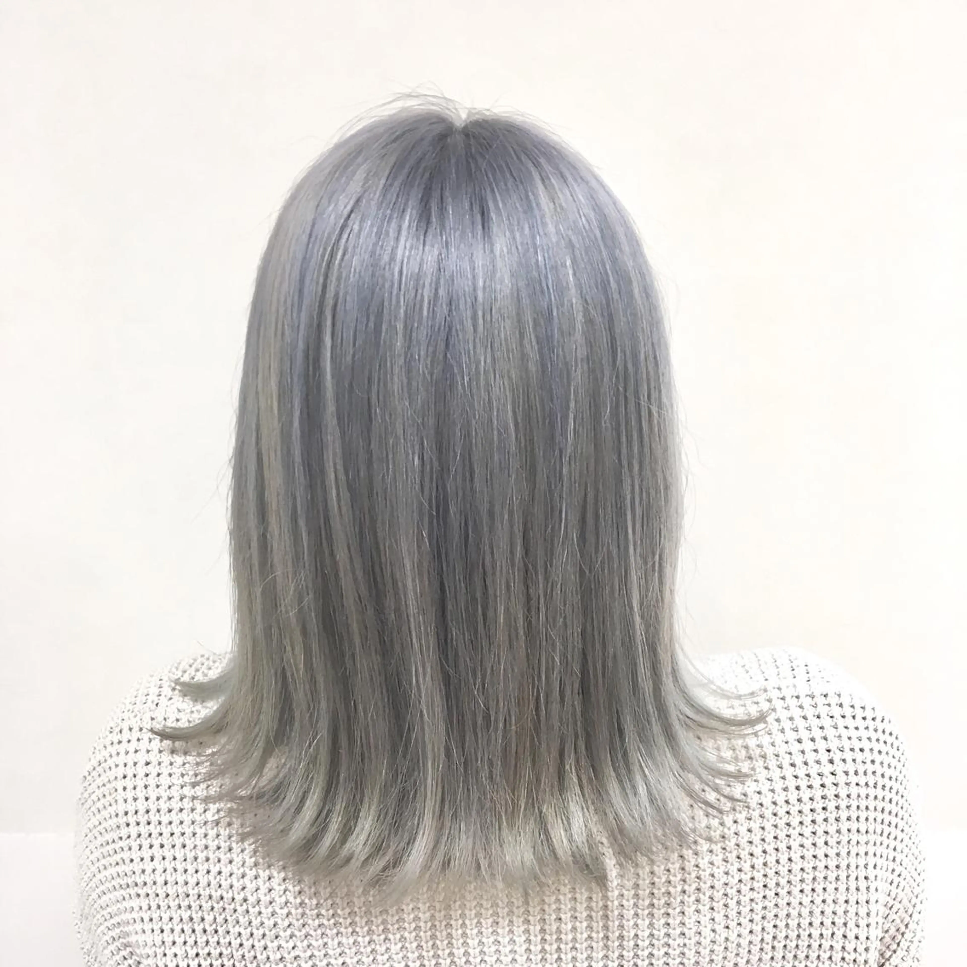 ミディアム カラー ヘアアレンジ ブリーチ ヘアカラー トリートメント 【Sweep】おじま のぞみのヘアスタイル