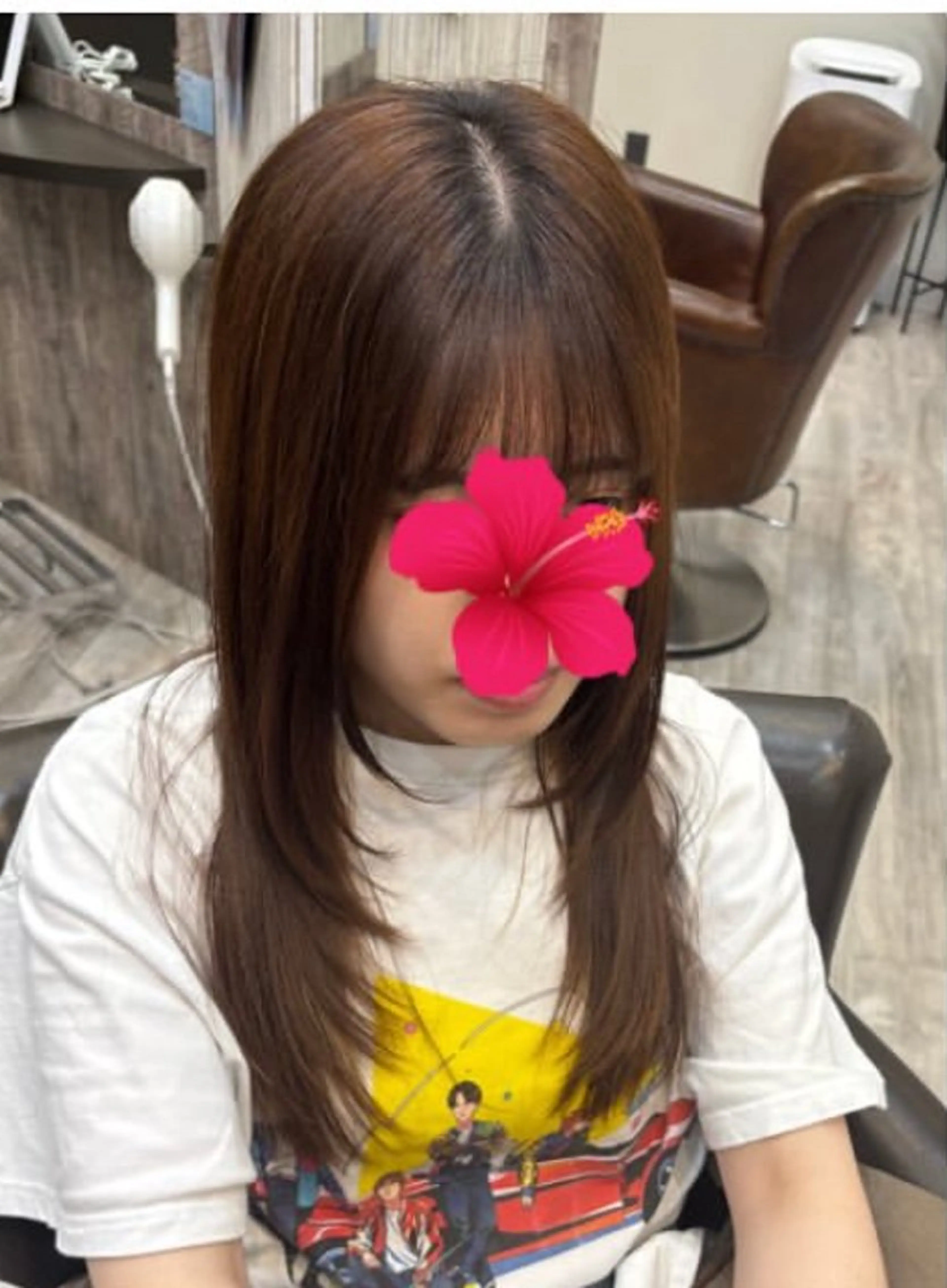 ロング 加藤 優子のヘアスタイル