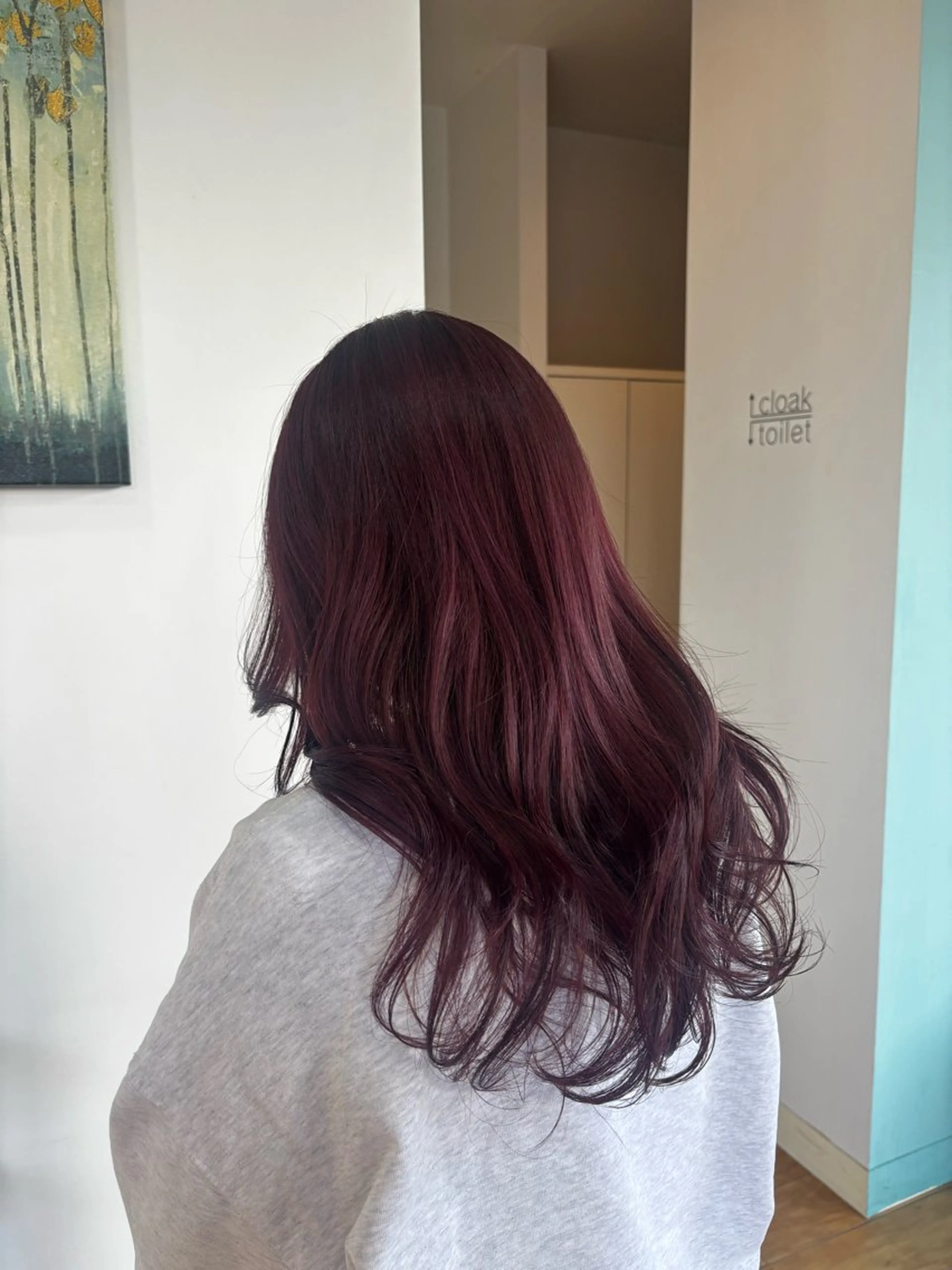 ロング ヘアカラー 松岡 ひなののヘアスタイル