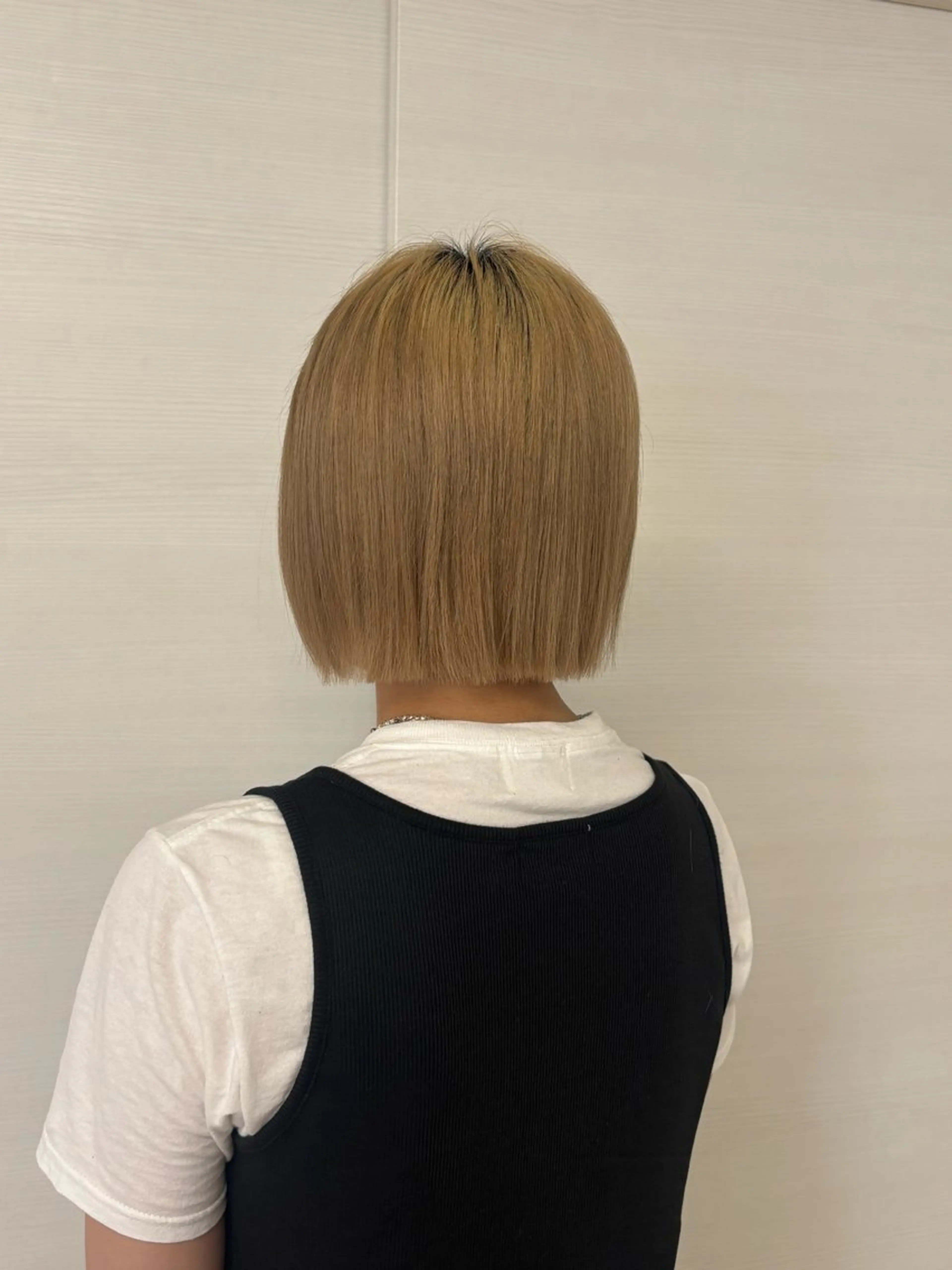 篠田 奈々のヘアスタイル