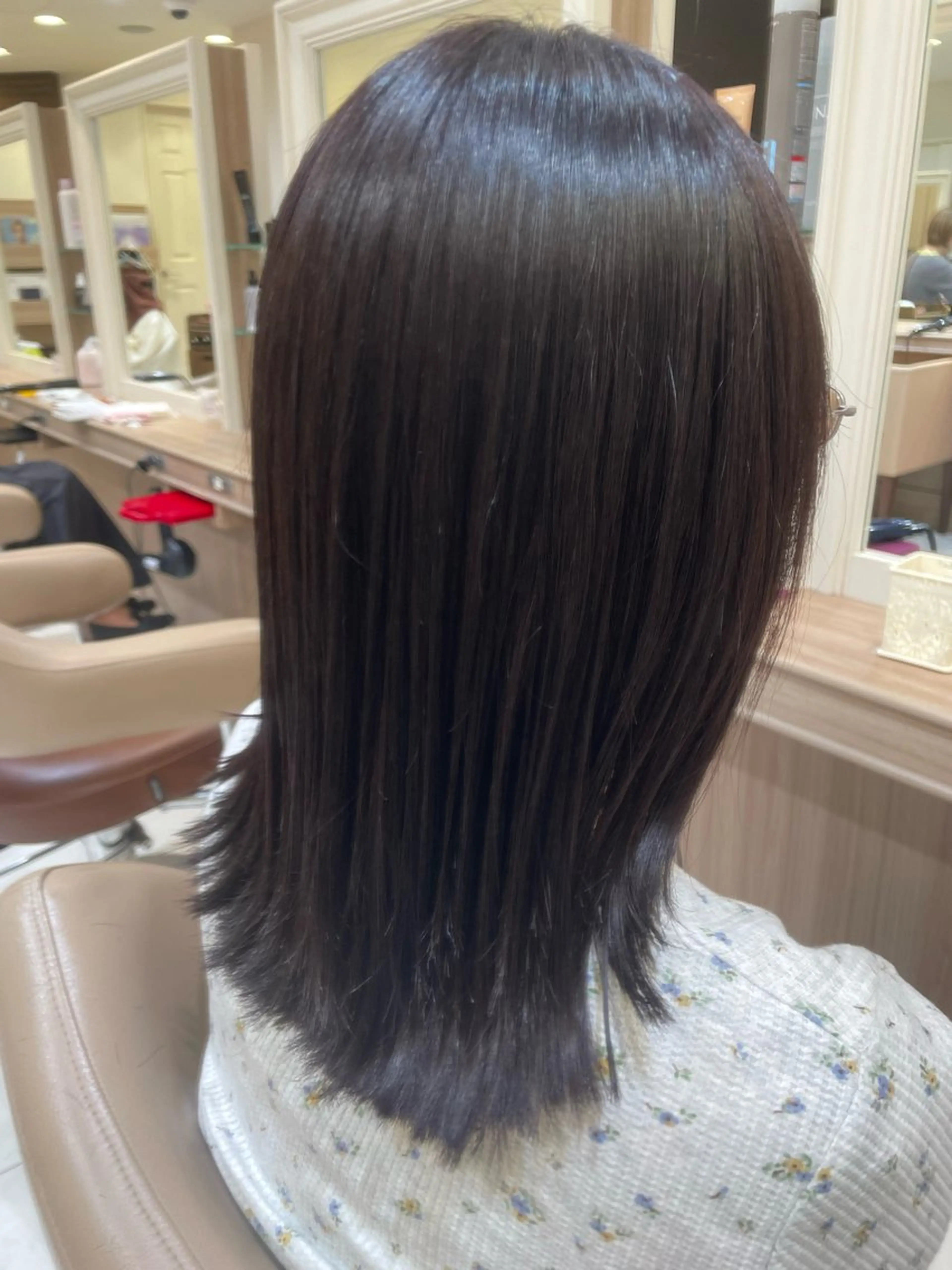 セミロング カラー 韓国ヘアメイク🎀/ 縮毛矯正✨山本媛香のヘアスタイル