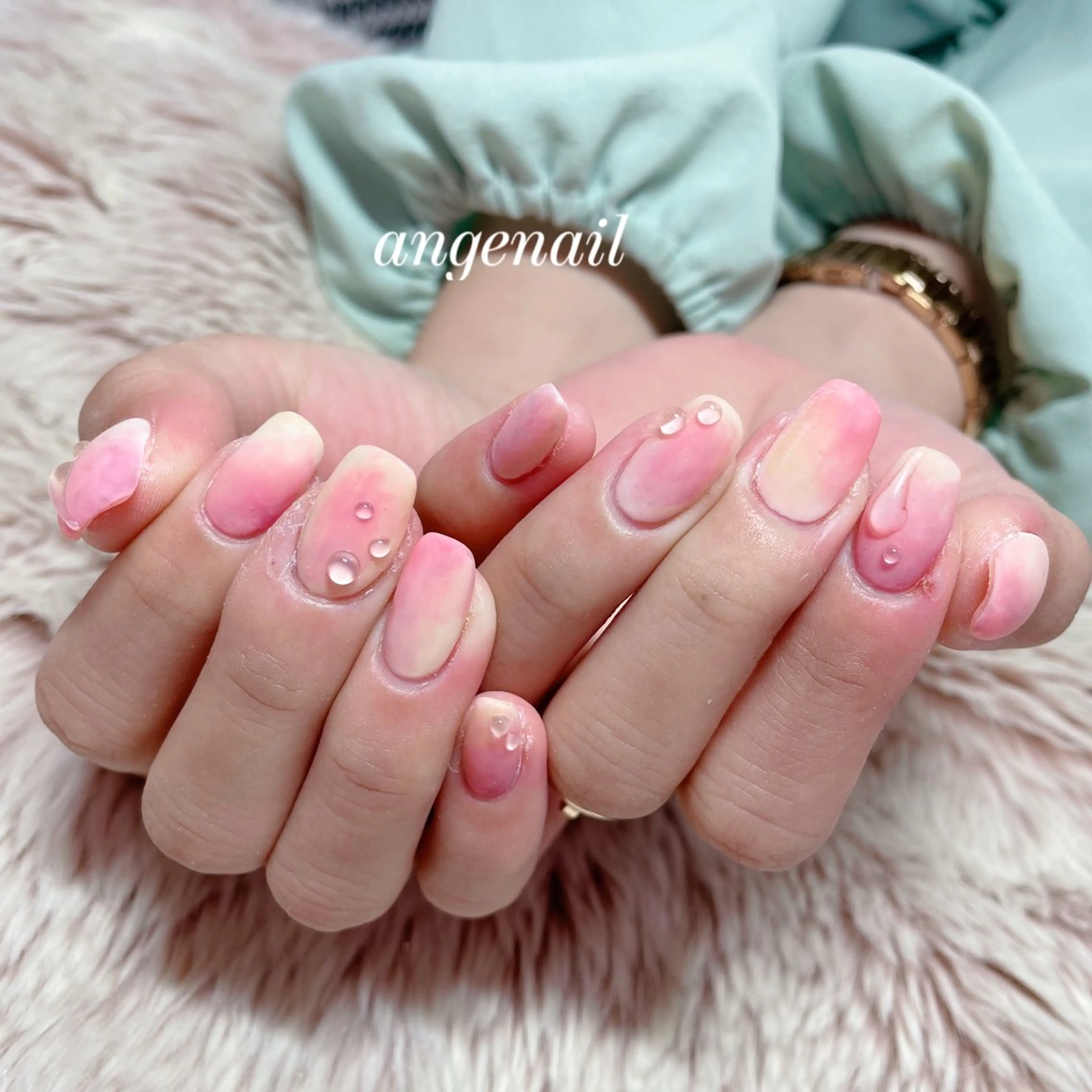 ネイル ハンドネイル オーナーネイリスト MAKIのネイルデザイン