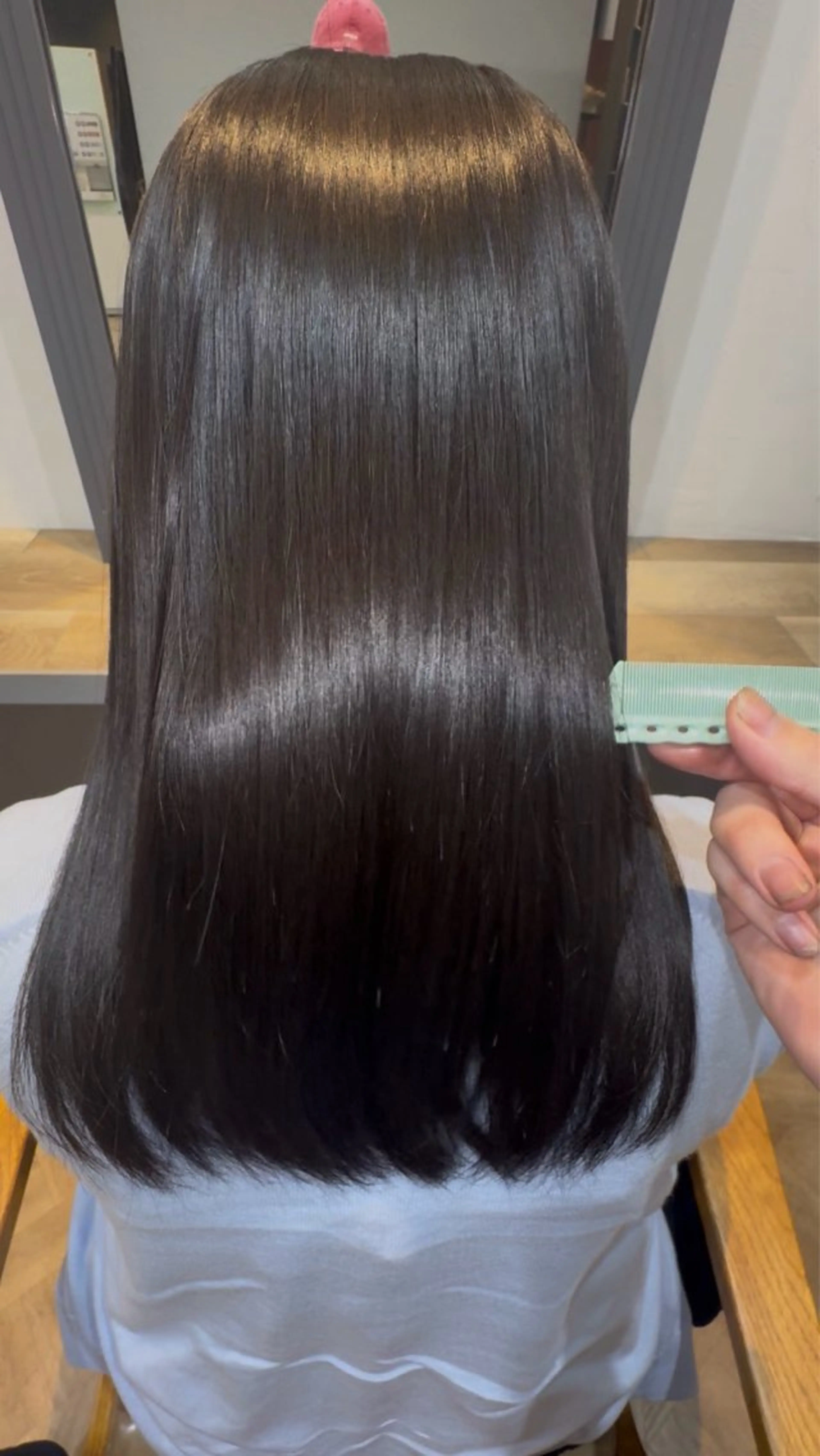 ミディアム カラー ヘアカラー トリートメント heel SENGAWAのヘアスタイル