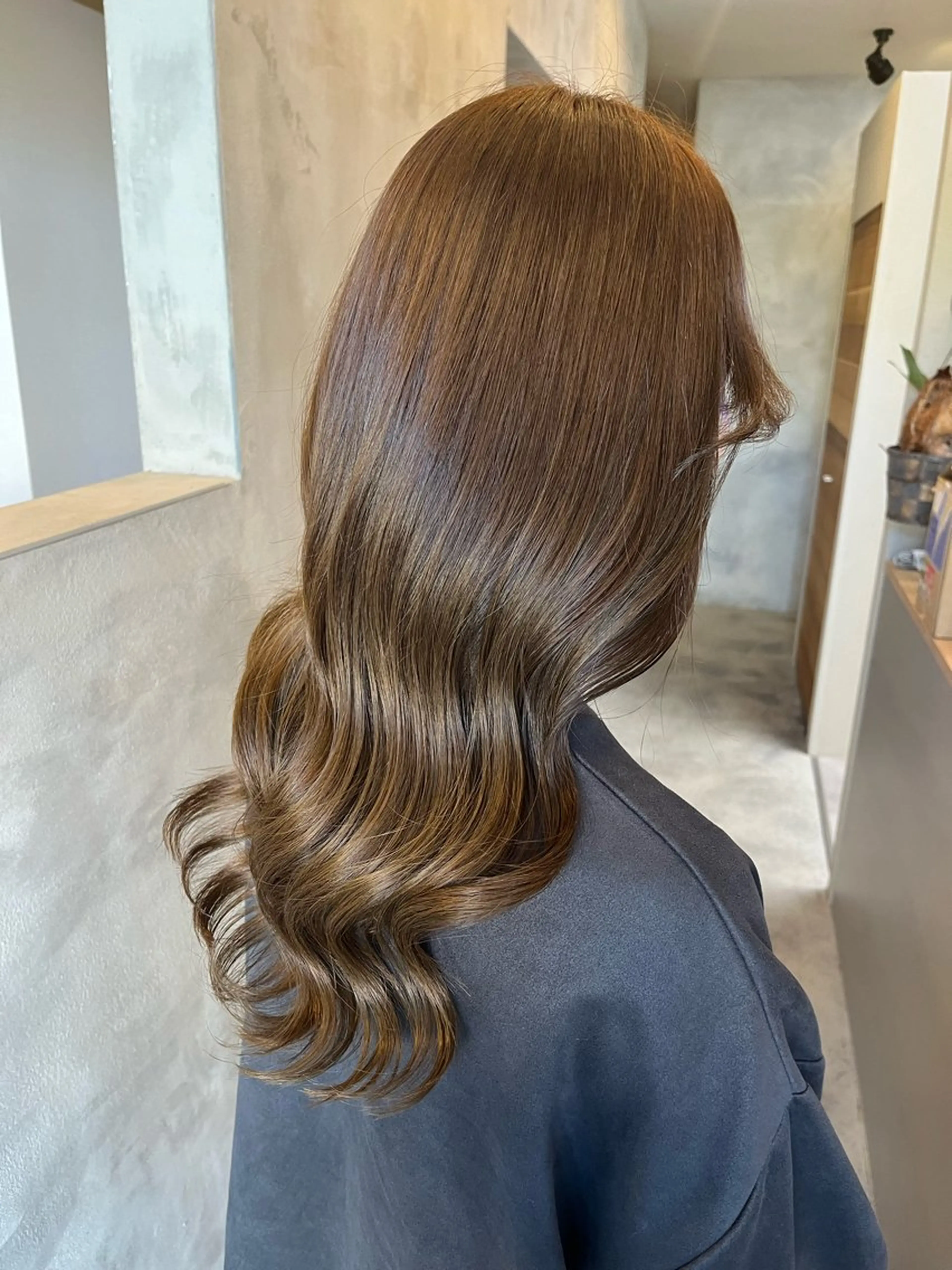 ロング カラー カット ヘアカラー トリートメント Yuka /ツヤカラー✨のヘアスタイル