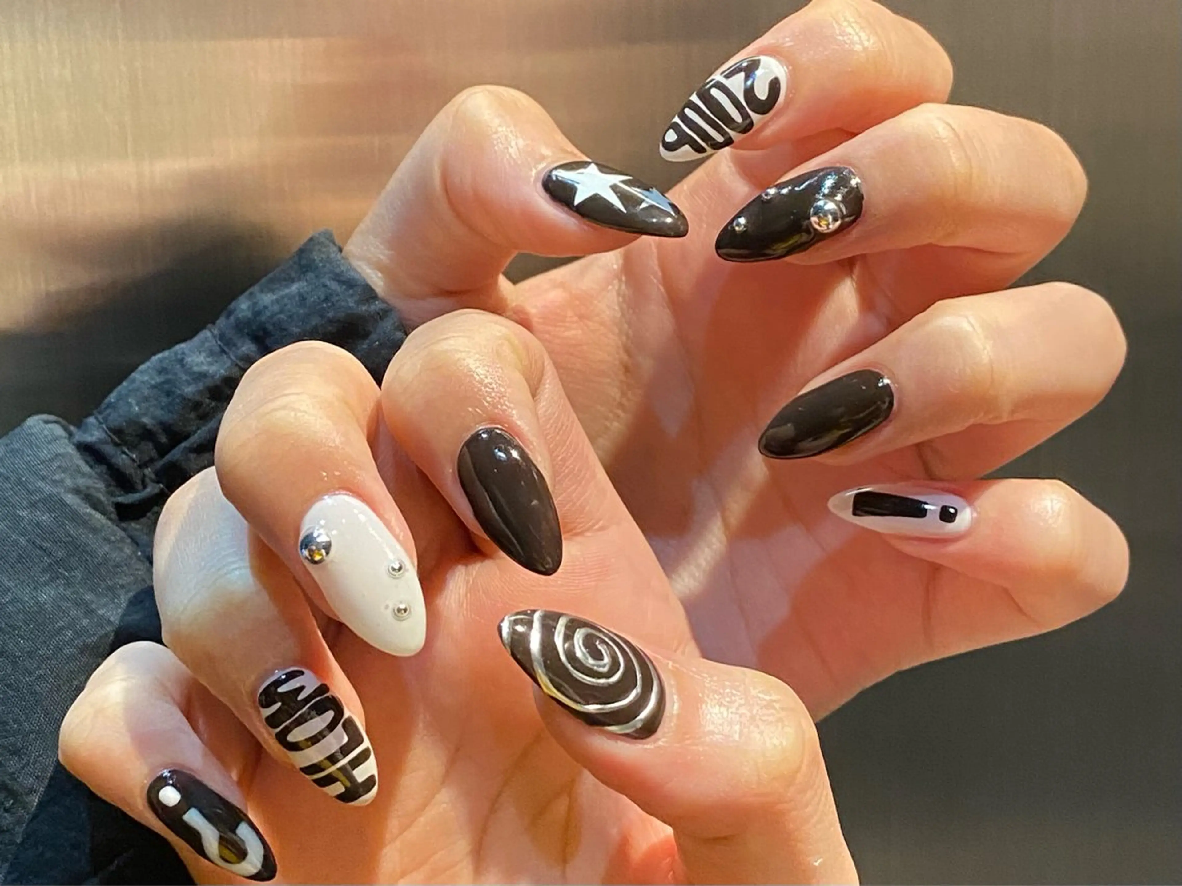 ネイル アートネイル ジェルネイル 韓国ネイル ハンドネイル 🎼yuuka/池袋 🎼WOLTOKYOのネイルデザイン