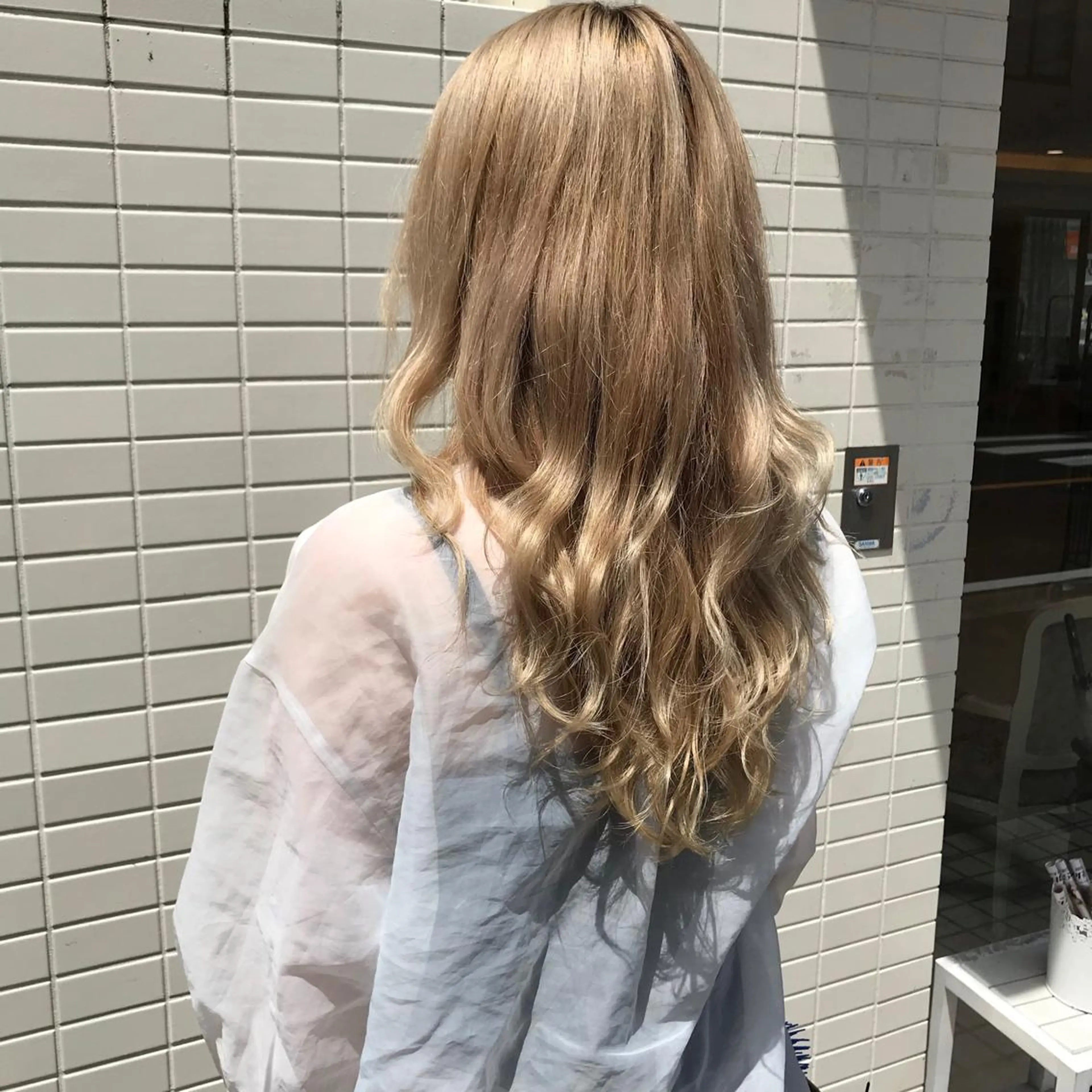 ショート ヘアカラー 坂本 優輝のヘアスタイル