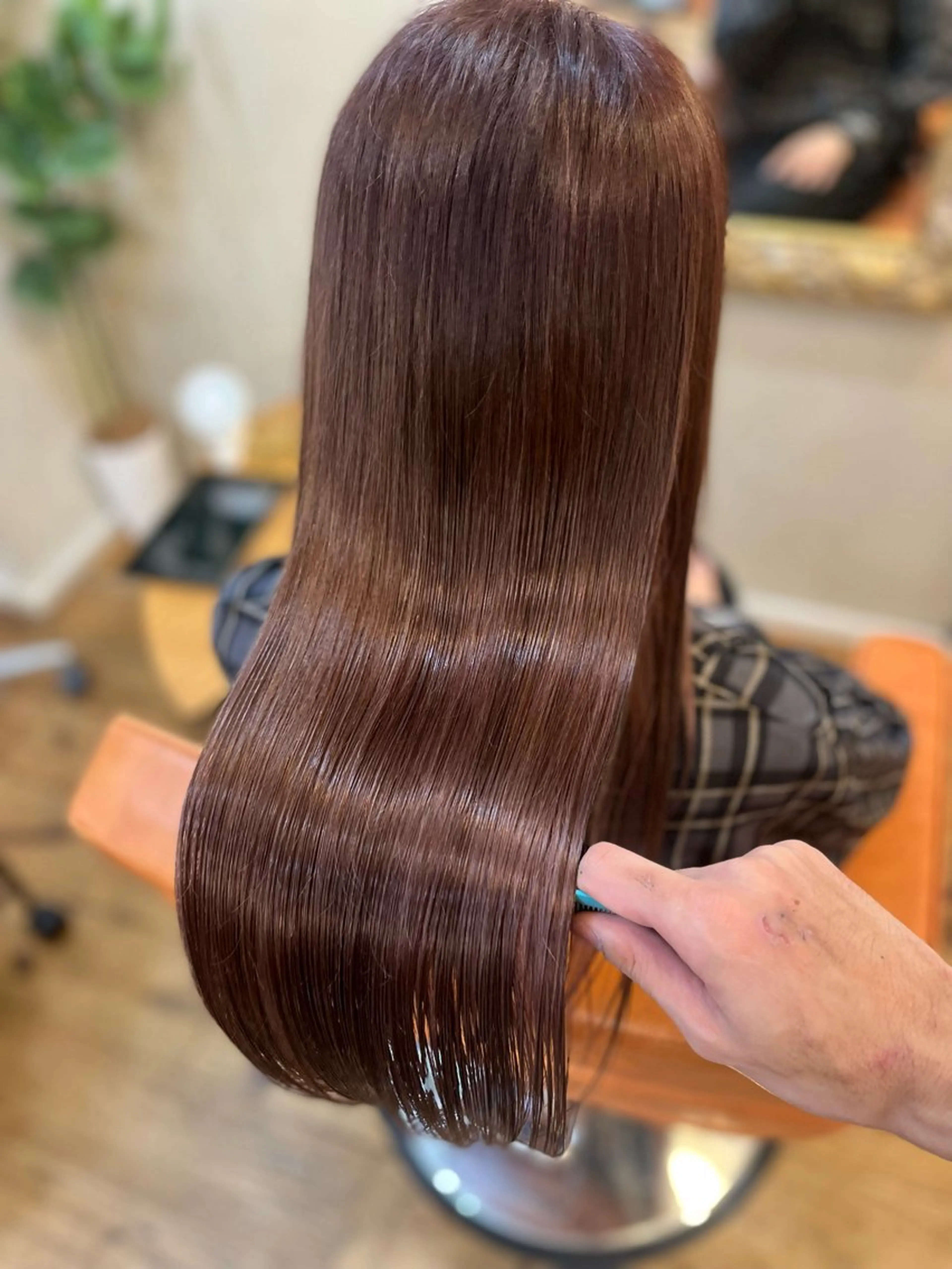 ロング ⚪️髪質改善 縮毛 店長 コウ⚪️のヘアスタイル