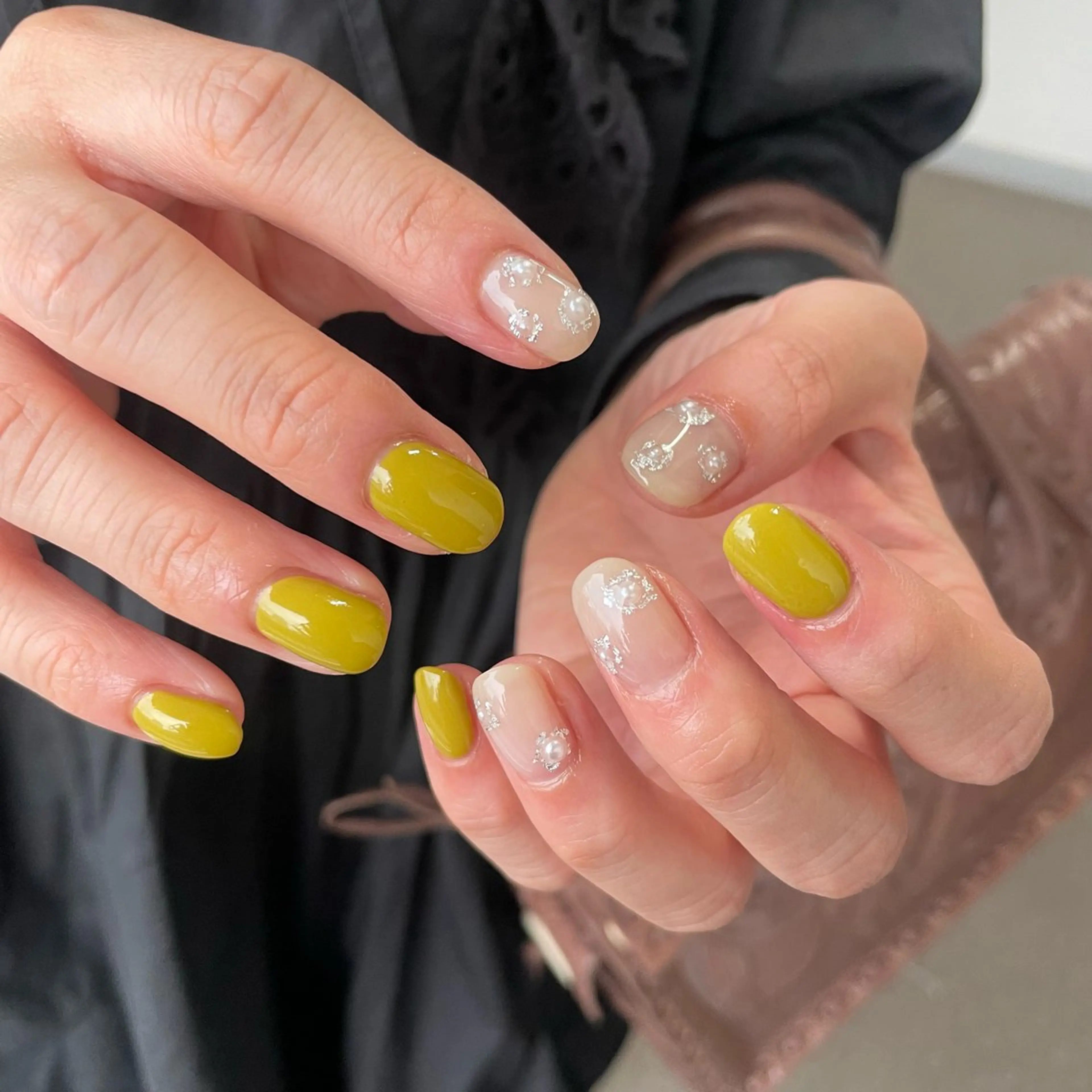 ネイル ハンドネイル カメレオン京橋🌻 草葉由佳のネイルデザイン