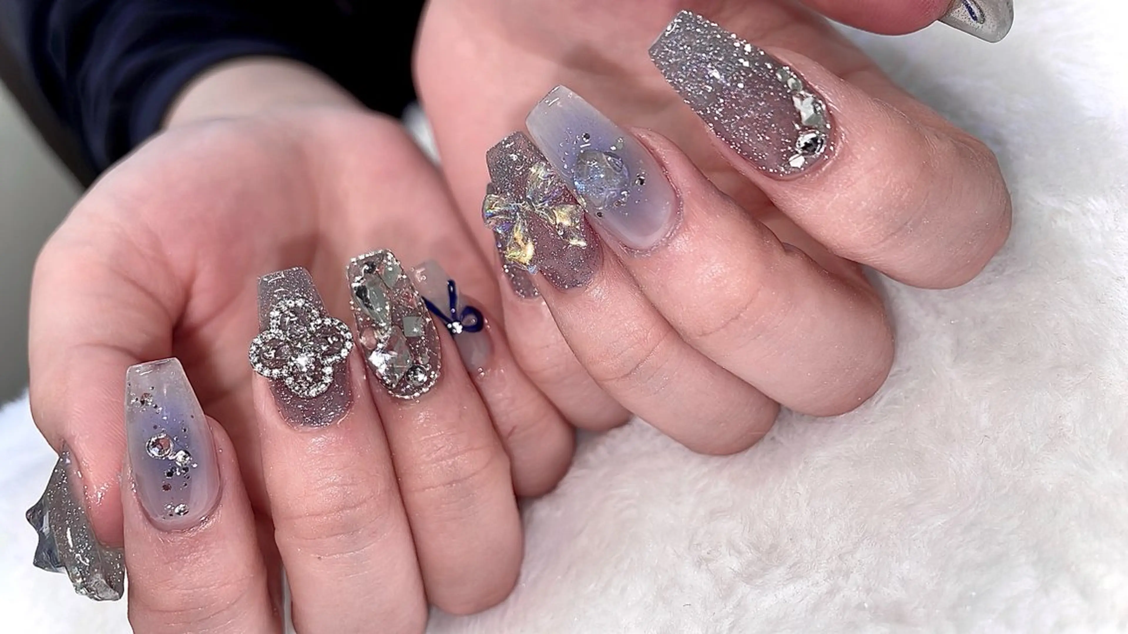 ネイル フラッシュネイル キラキラネイル Spiky とうげ ふうかのネイルデザイン