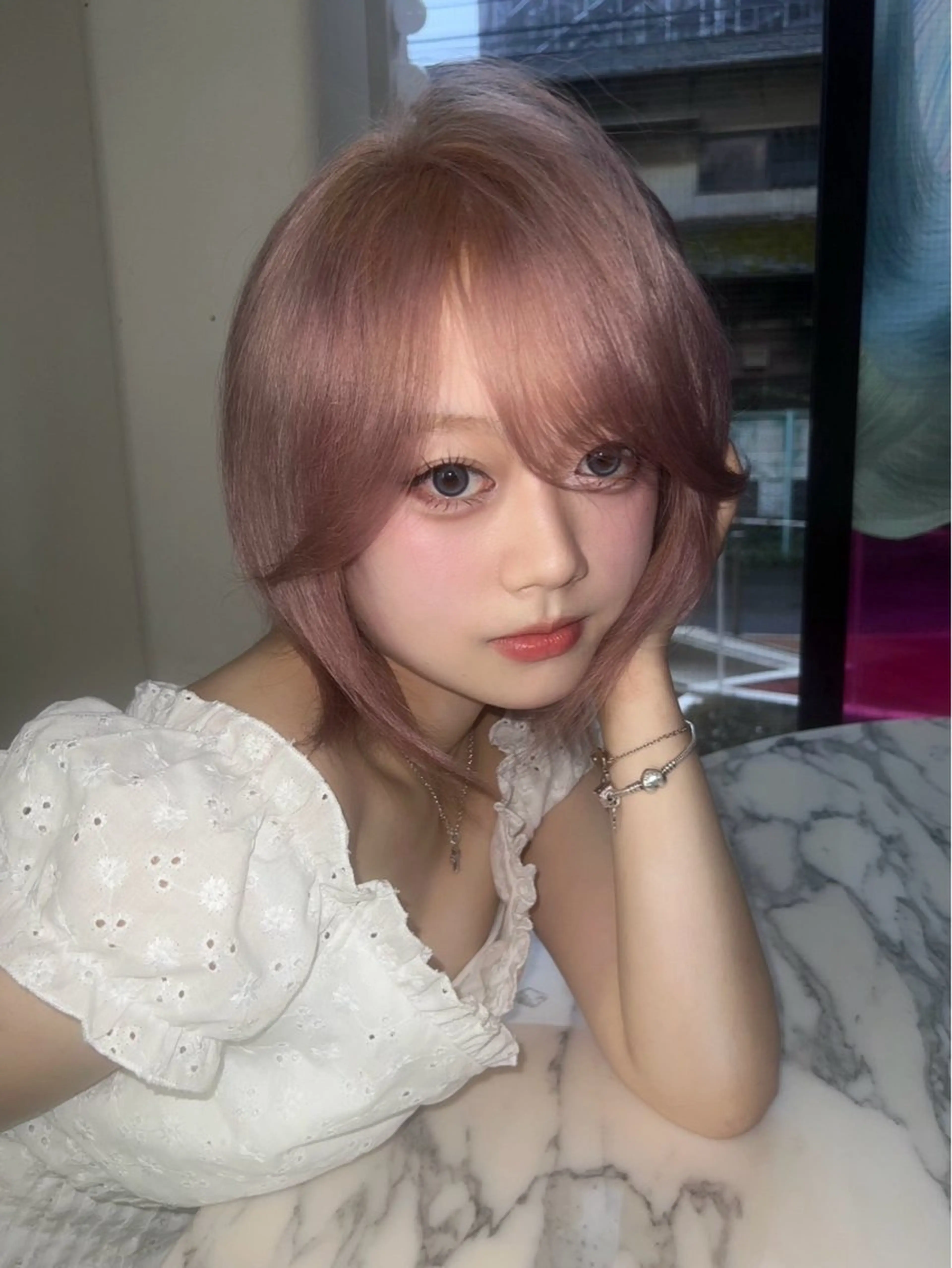 ミディアム ヘアカラー AIRA/ブリーチ ‪/透明感カラーのヘアスタイル