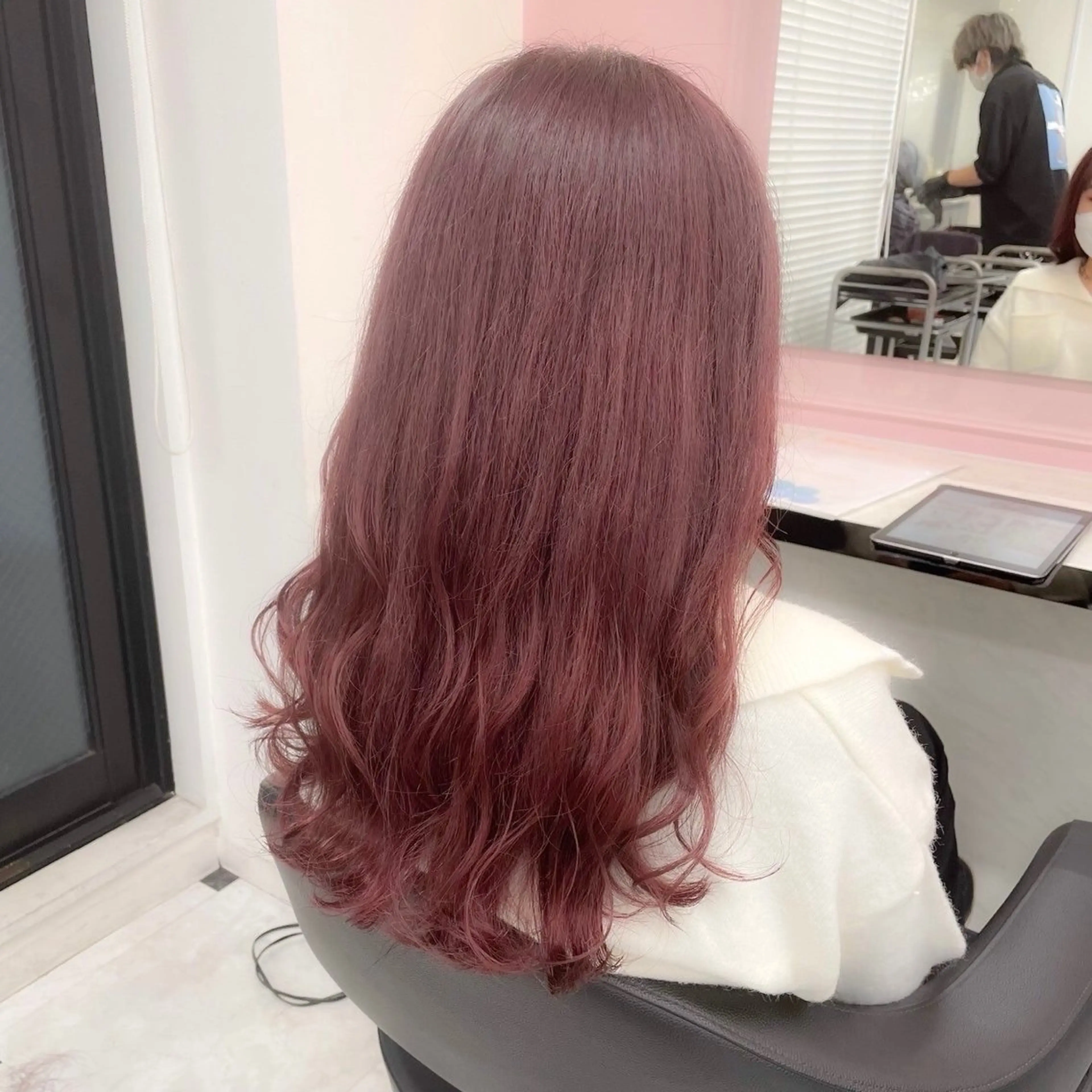 カラー girlな暖色ヘア 🪽🫧ハルナ🎀のヘアスタイル