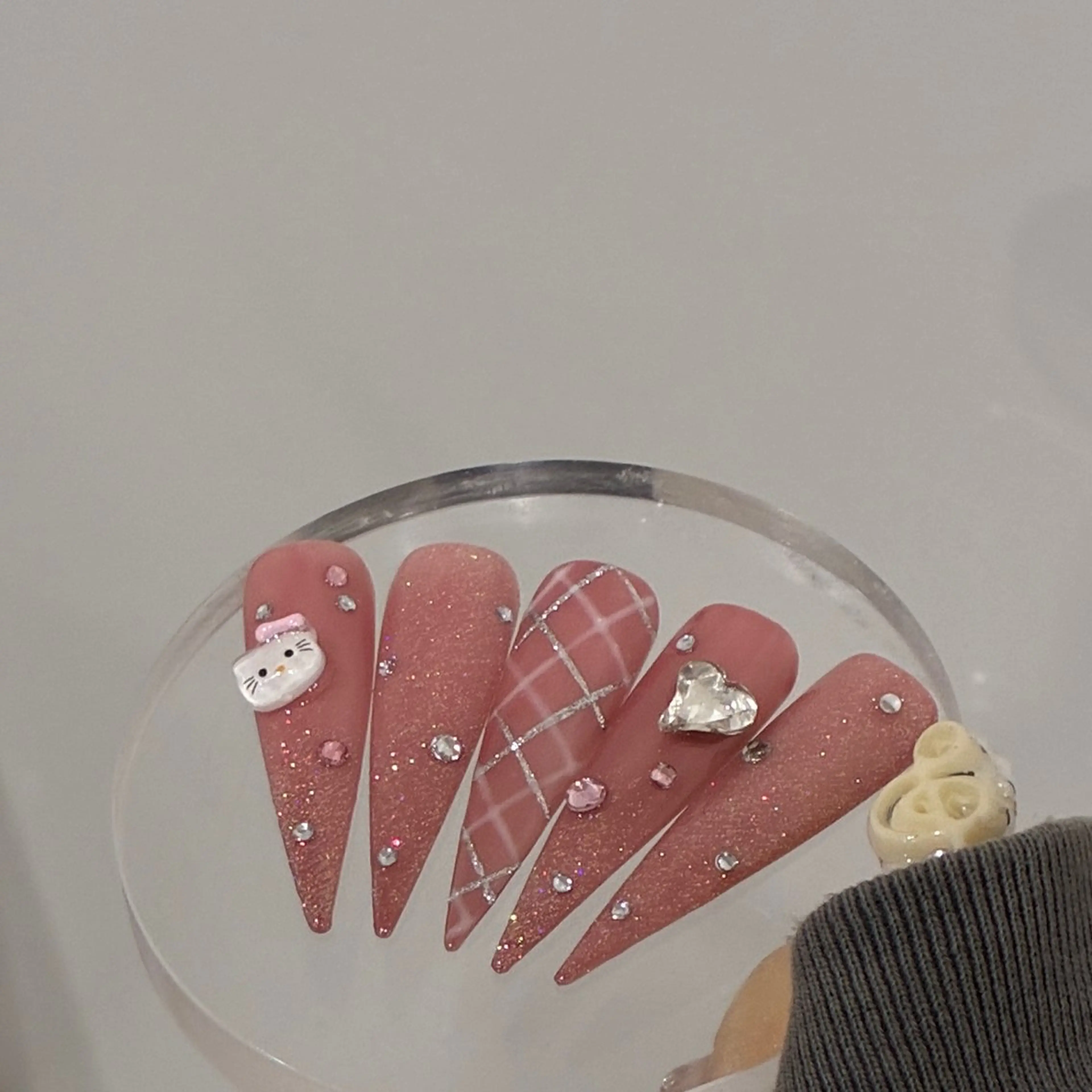 ネイル ハンドネイル 🎼CAFUNÉ_ TOKYO.•*¨のネイルデザイン