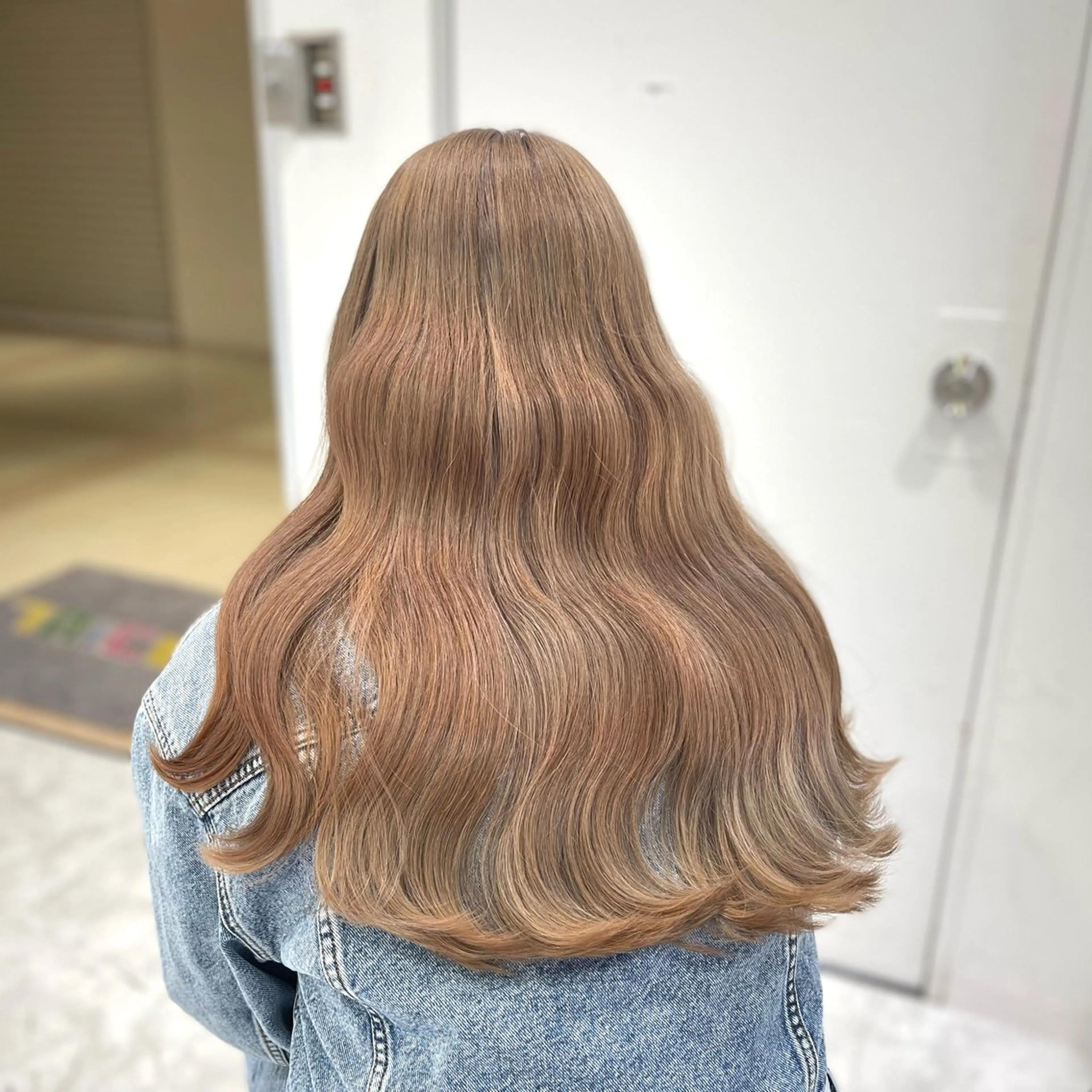 ロング カラー 色落ち綺麗🩰ハイ トーン🎀RINKAのヘアスタイル