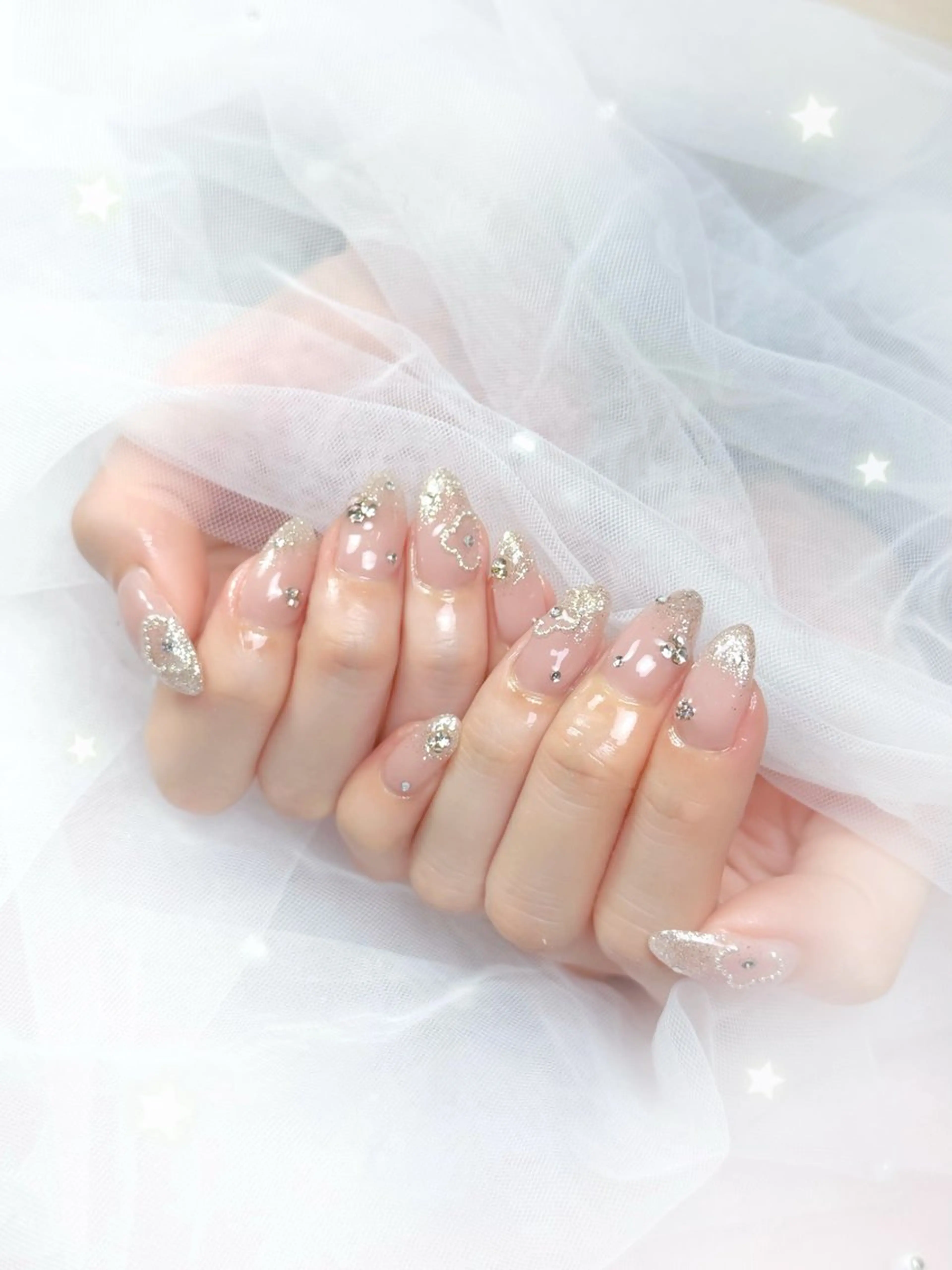 ネイル グラデーション ラメ(グリッター) ラメグラデーション マグネットネイル シルバー S. Hanaのネイルデザイン