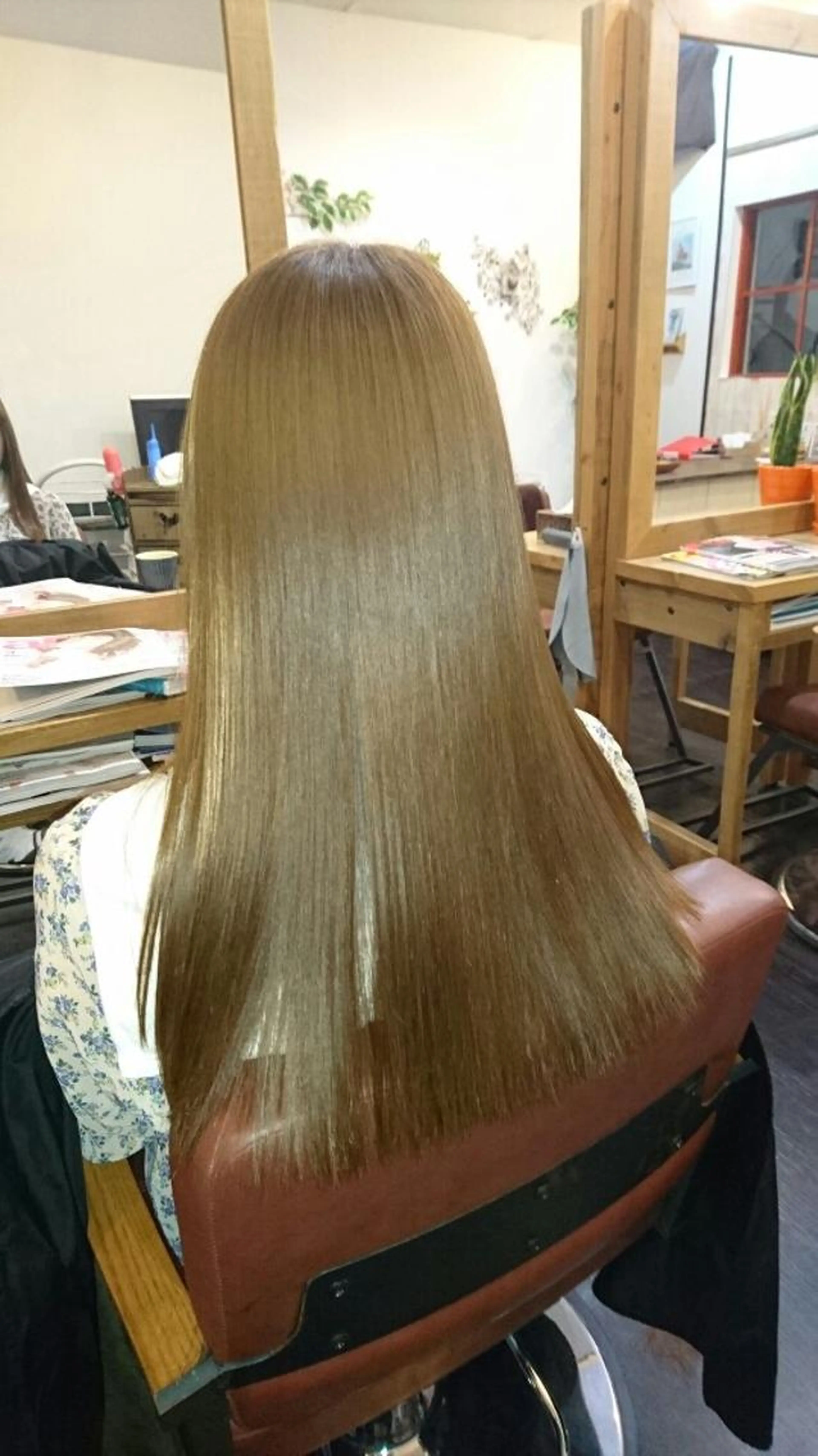 カット+縮毛矯正(新規限定)の写真