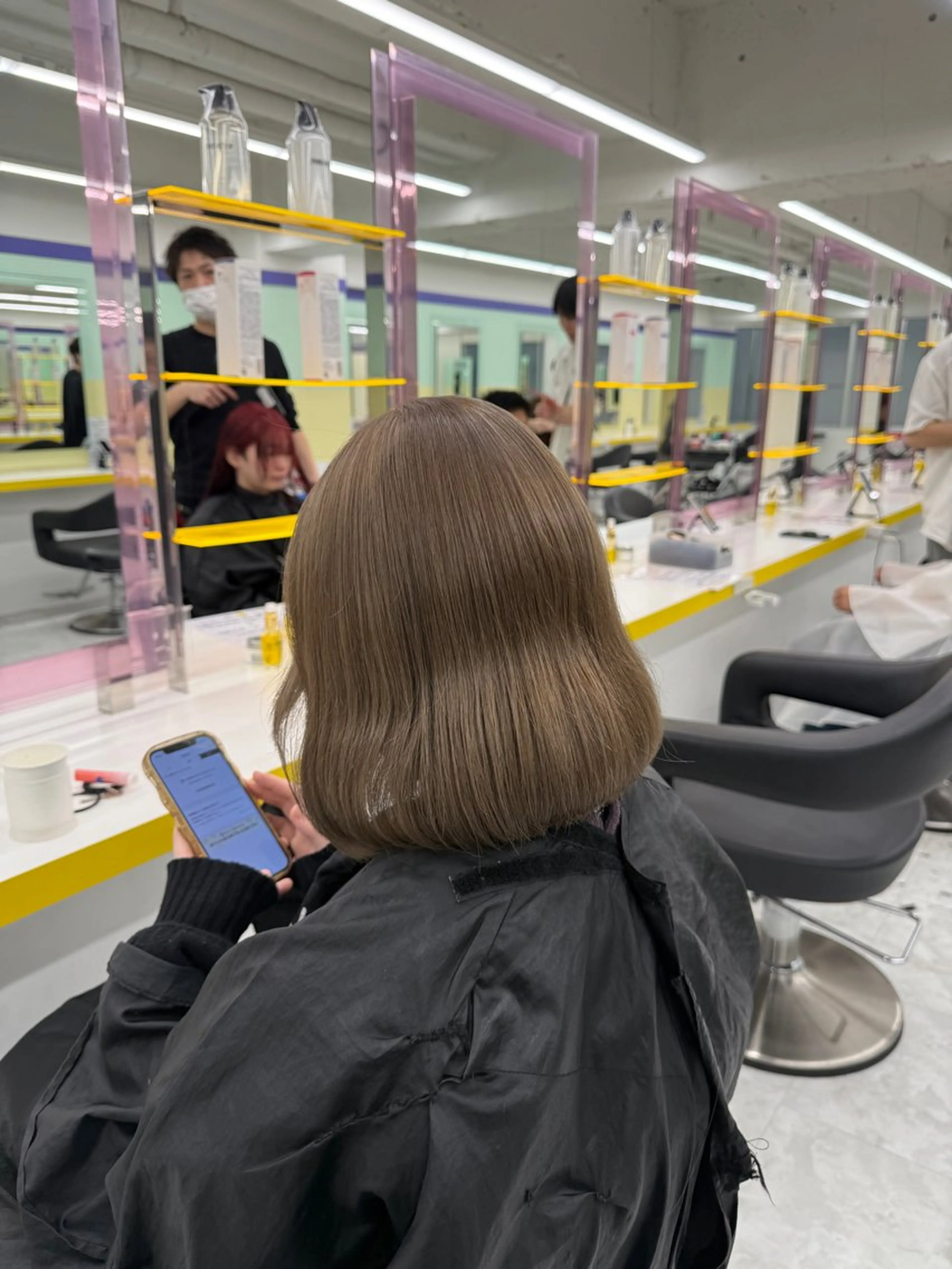 ロング カラー ヘアアレンジ ブリーチ グレージュ ミルクティーグレージュ 🎀Girly艶髪カ ラー🎀Harukaのヘアスタイル