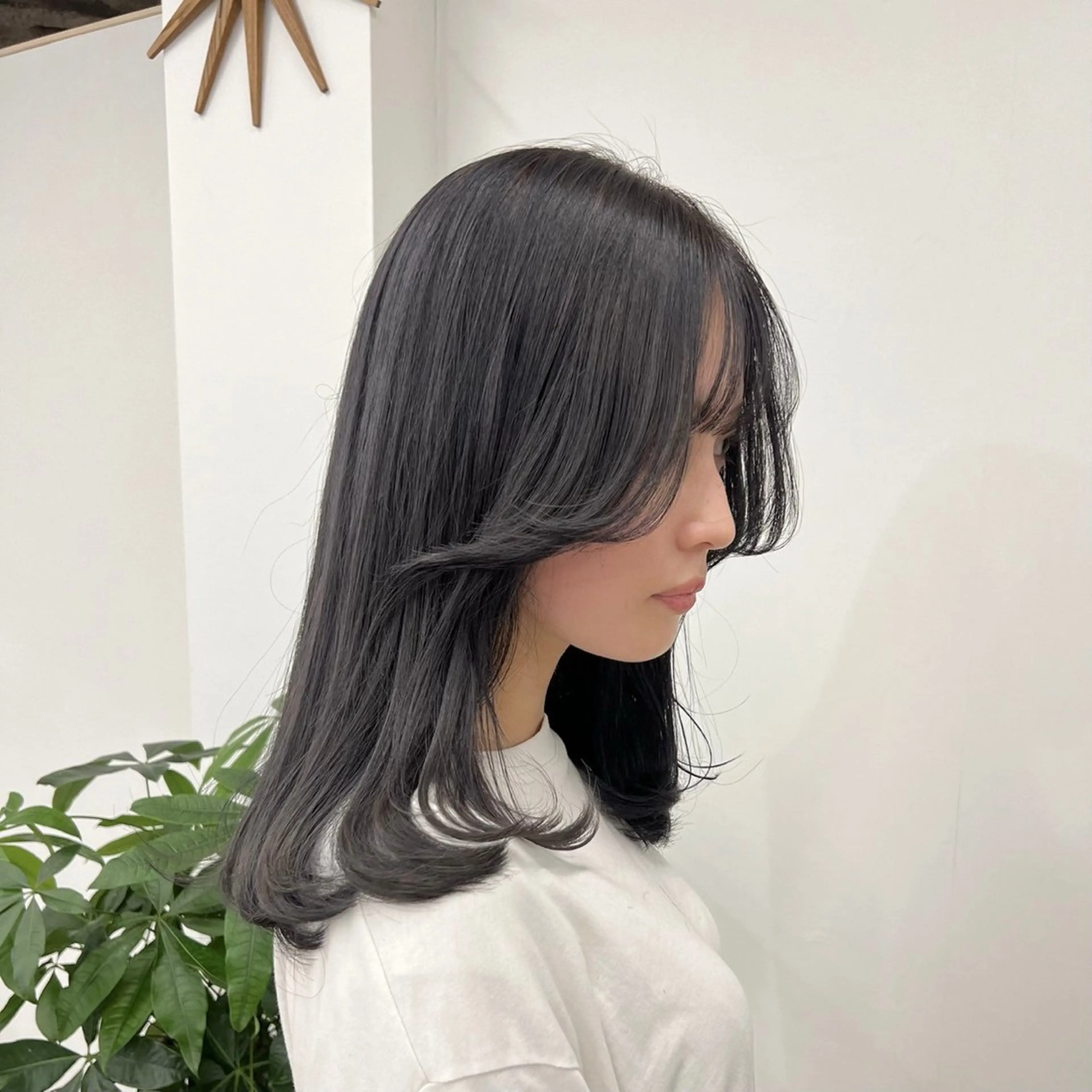 カラー 横浜/ショート/ レイヤーカットのヘアスタイル