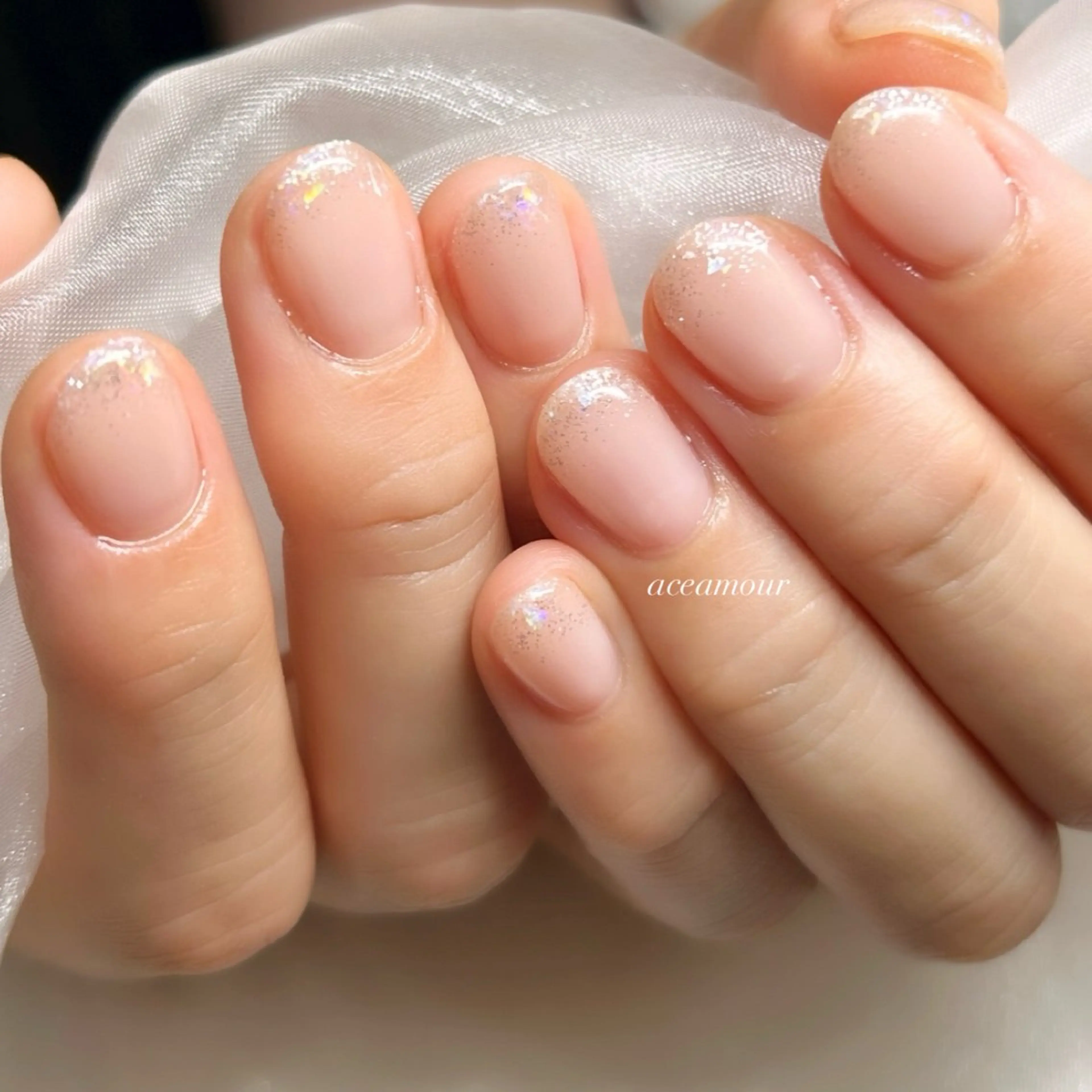 ネイル オーロラネイル ネイル/耳つぼ /新ホワイトニングのネイルデザイン