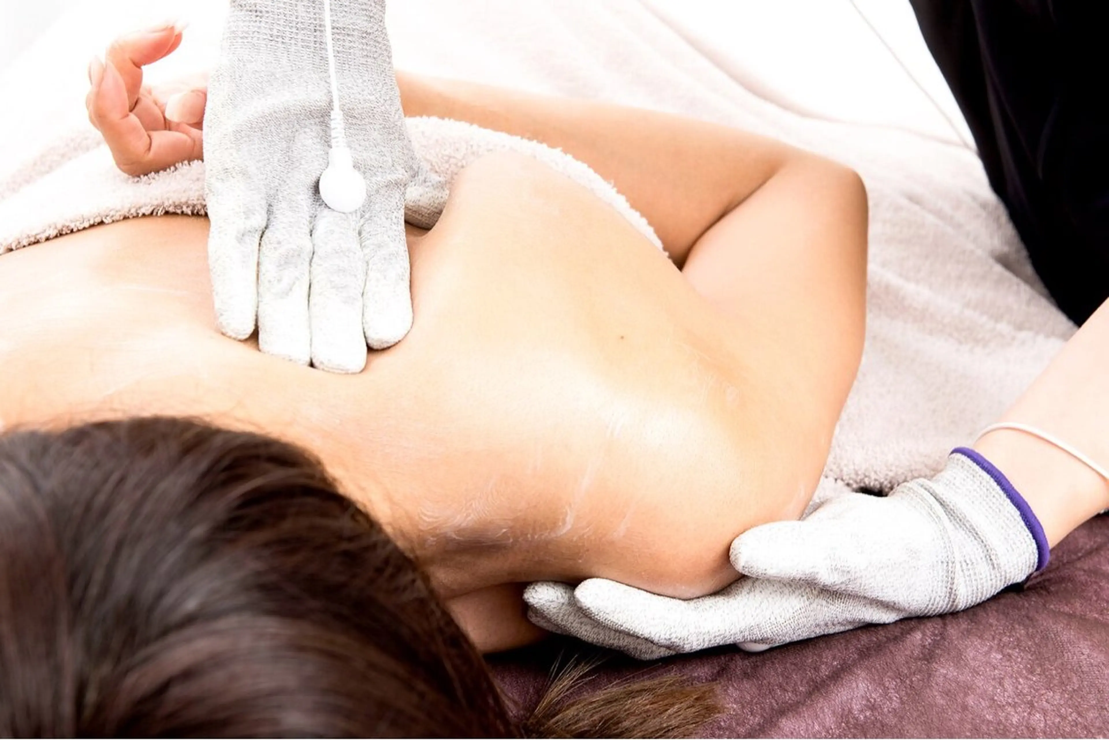 【人気No.2】とにかく身体が軽い！お肌もツルツル♪リリースカッター全身90分の写真