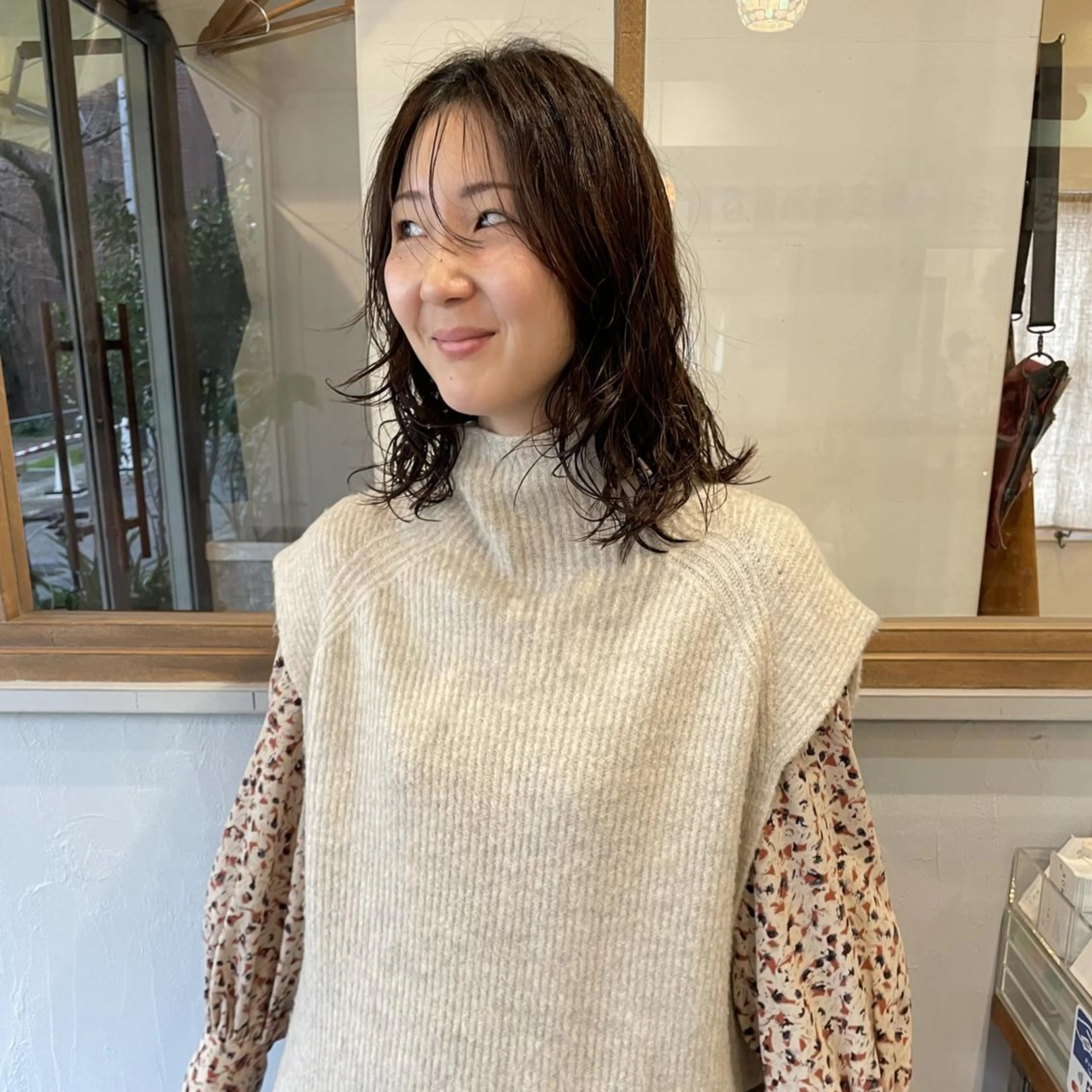 セミロング パーマ 神戸元町店 スタッフのヘアスタイル