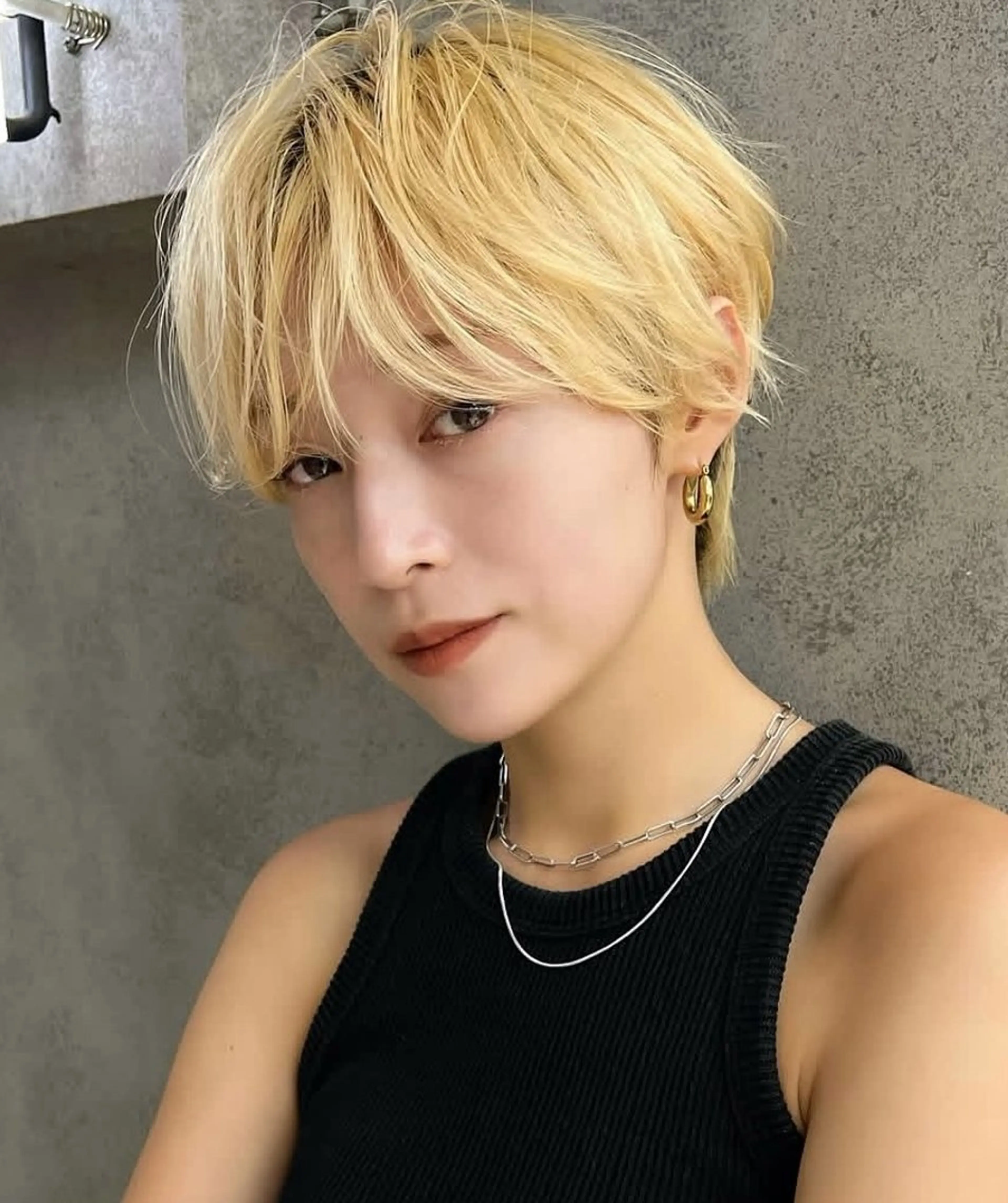 ショート ウルフ🦋顔まわり ❤︎ ͛MEIのヘアスタイル