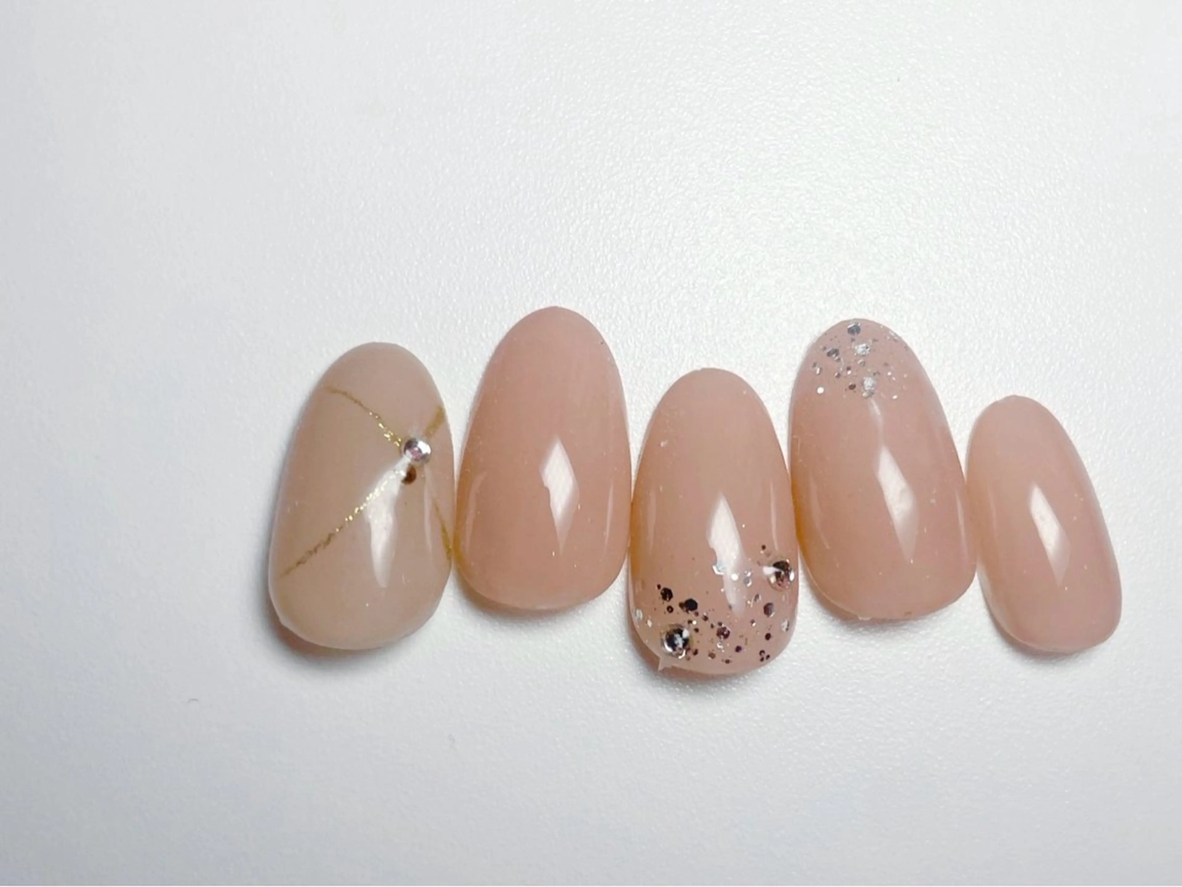 ネイル ハンドネイル Ito Aiのネイルデザイン