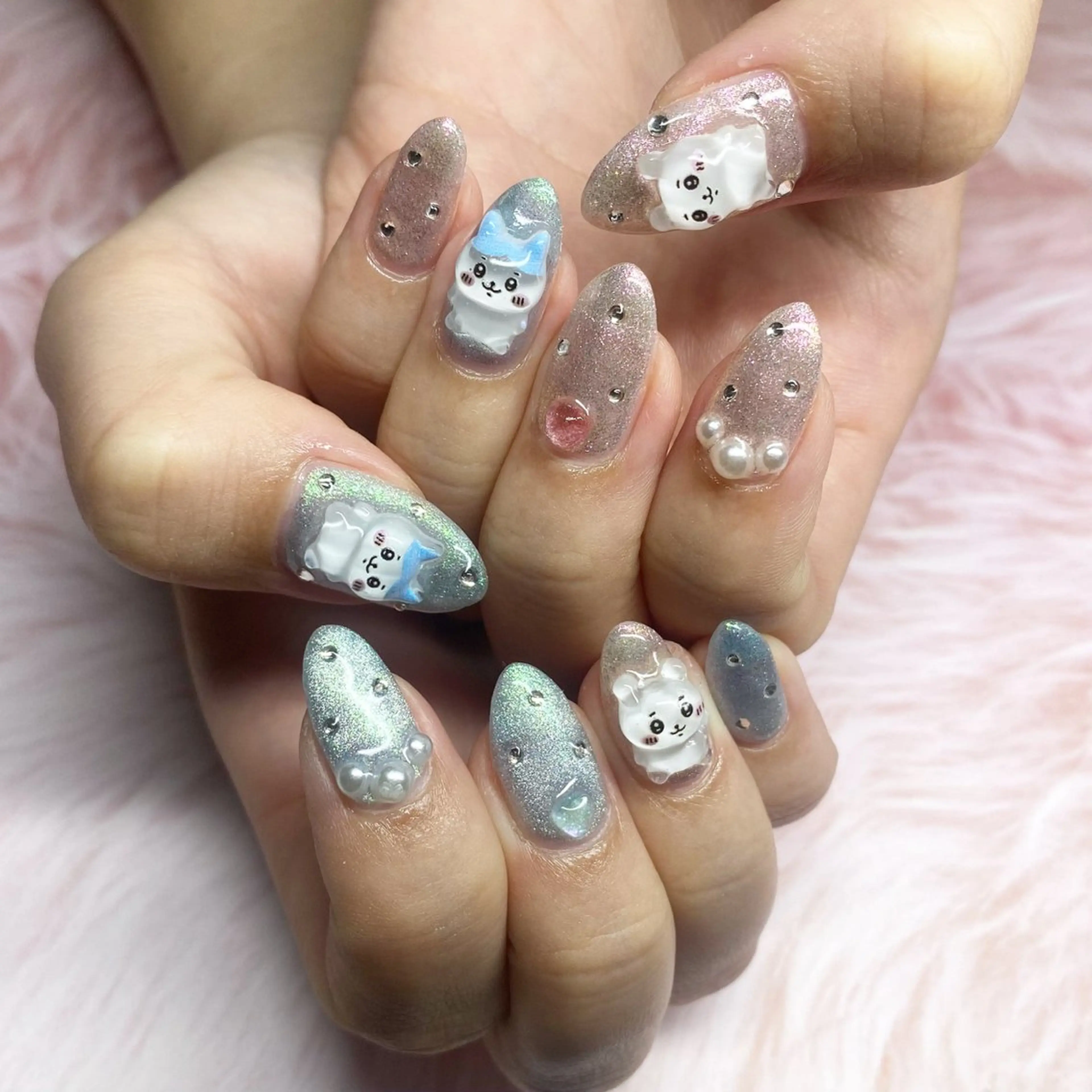 ネイル Aino 🤍のネイルデザイン