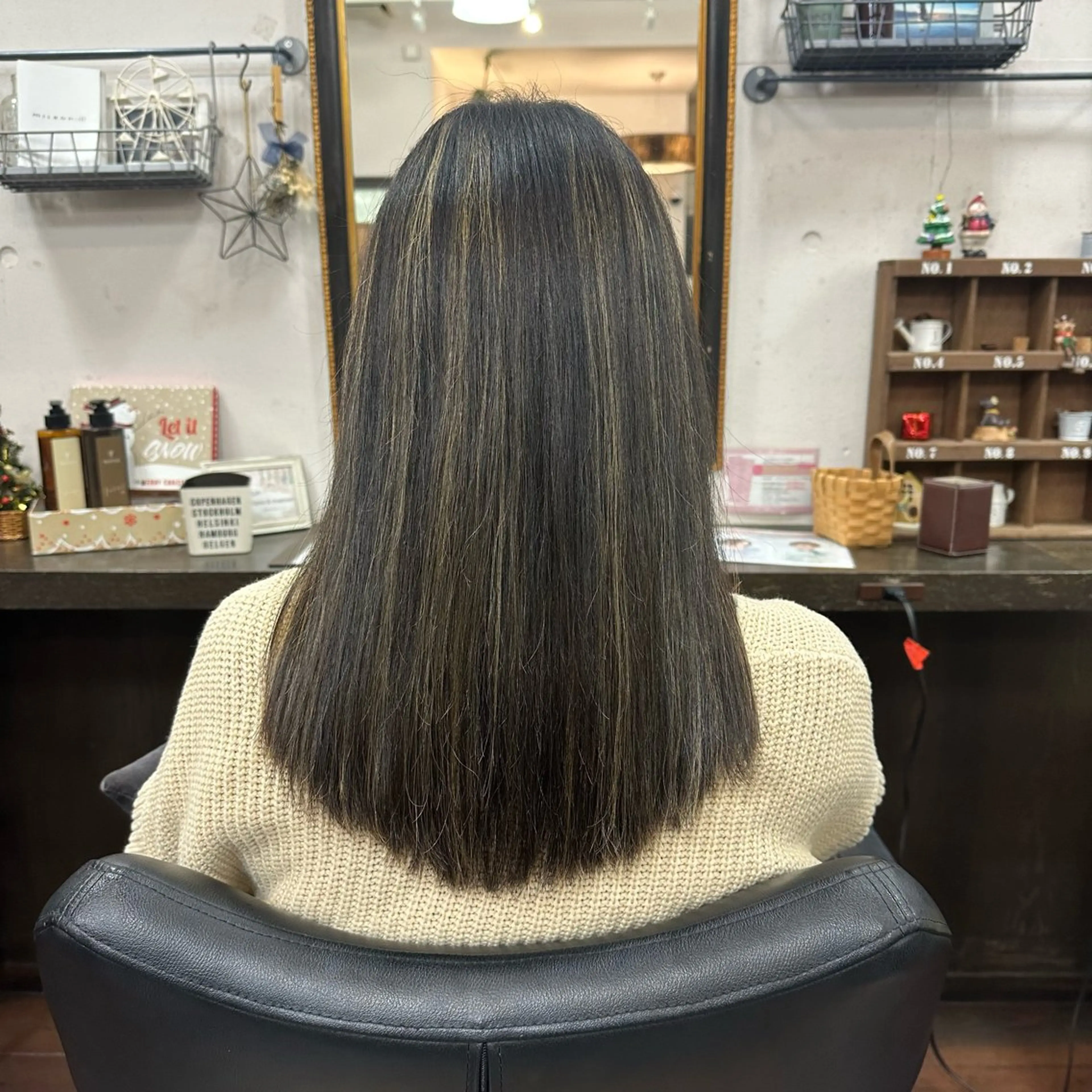 ロング 近藤 優羽のヘアスタイル