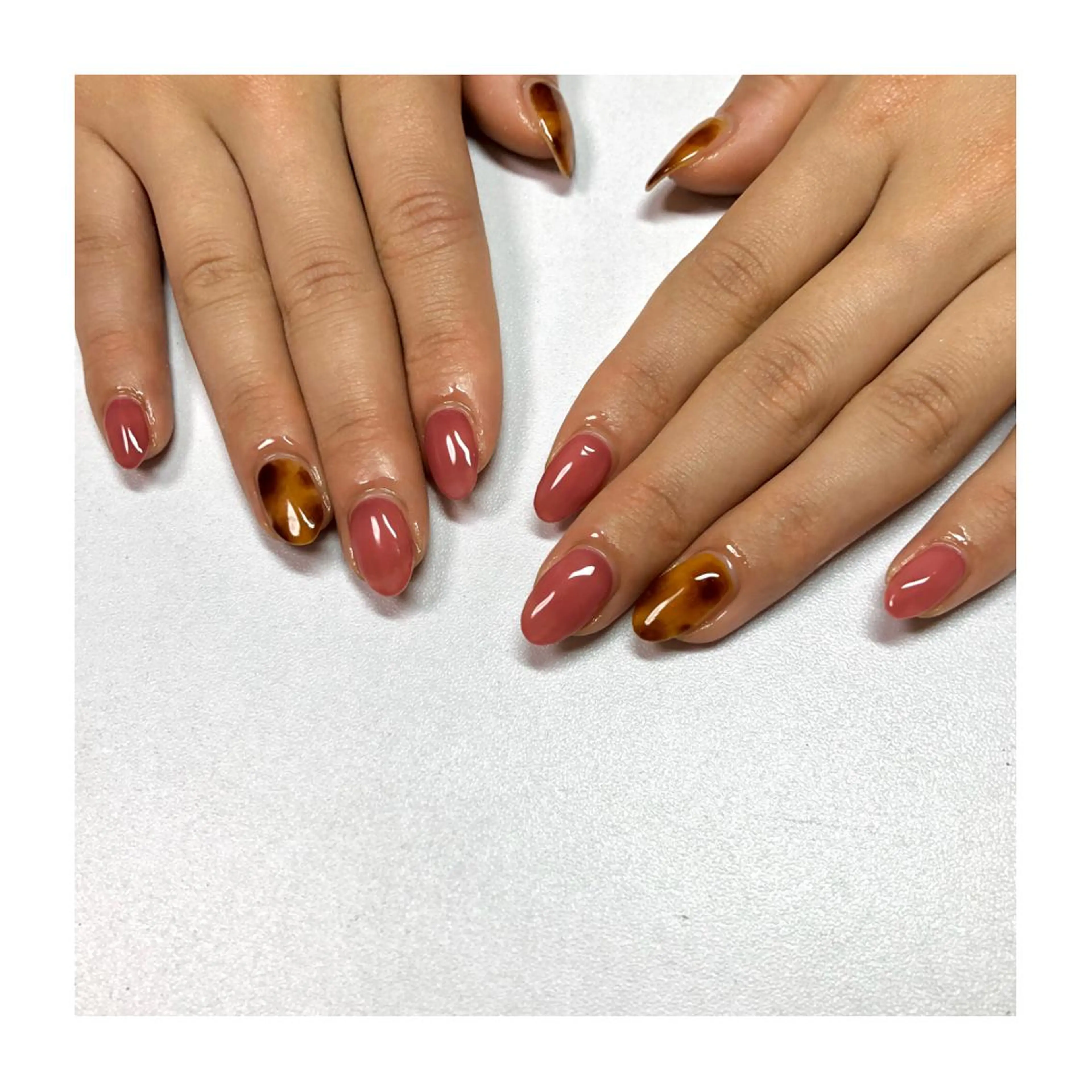 ネイル Toujours / nijinaのネイルデザイン