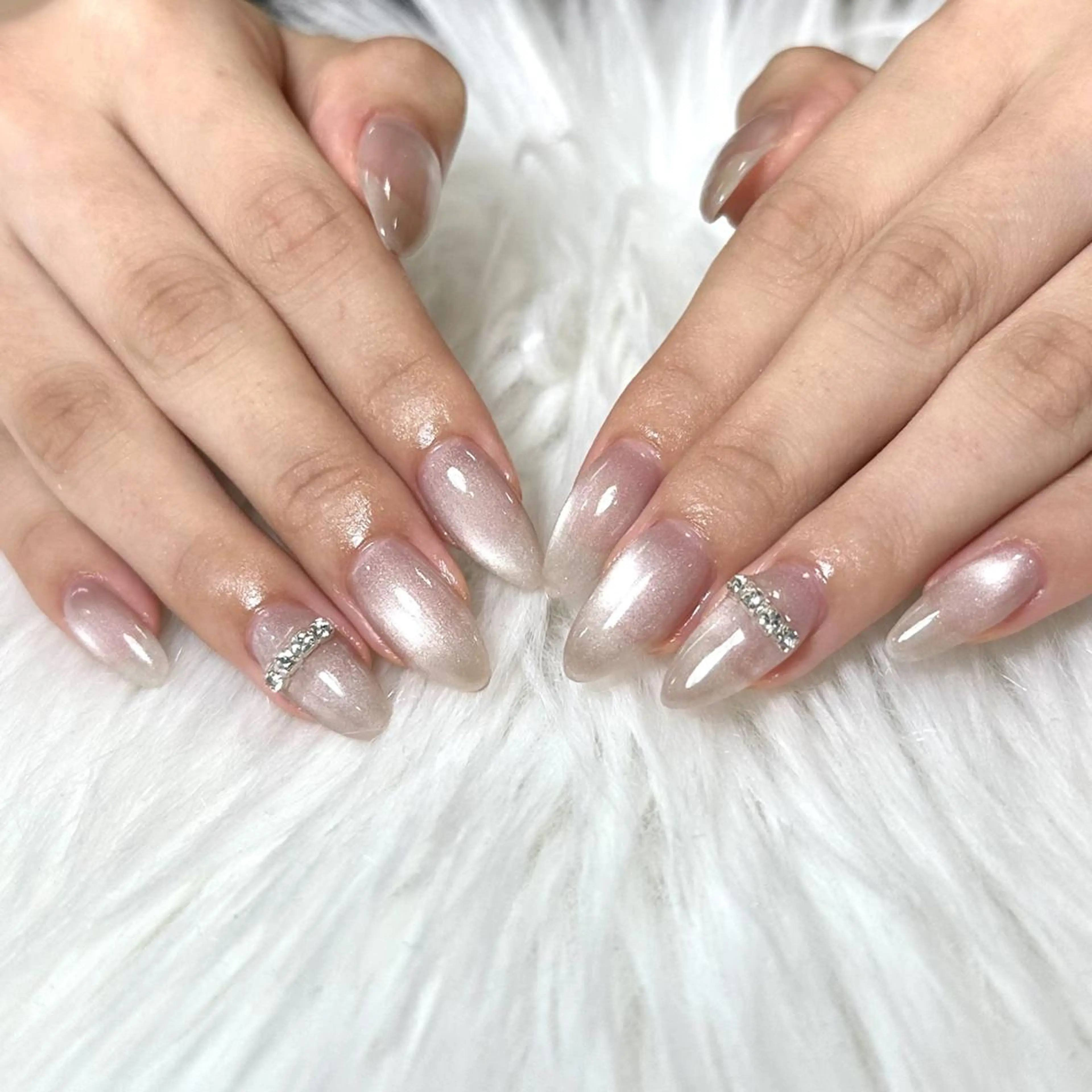 ネイル ハンドネイル Azusa🩵 ネイル💅🏻南森町のネイルデザイン