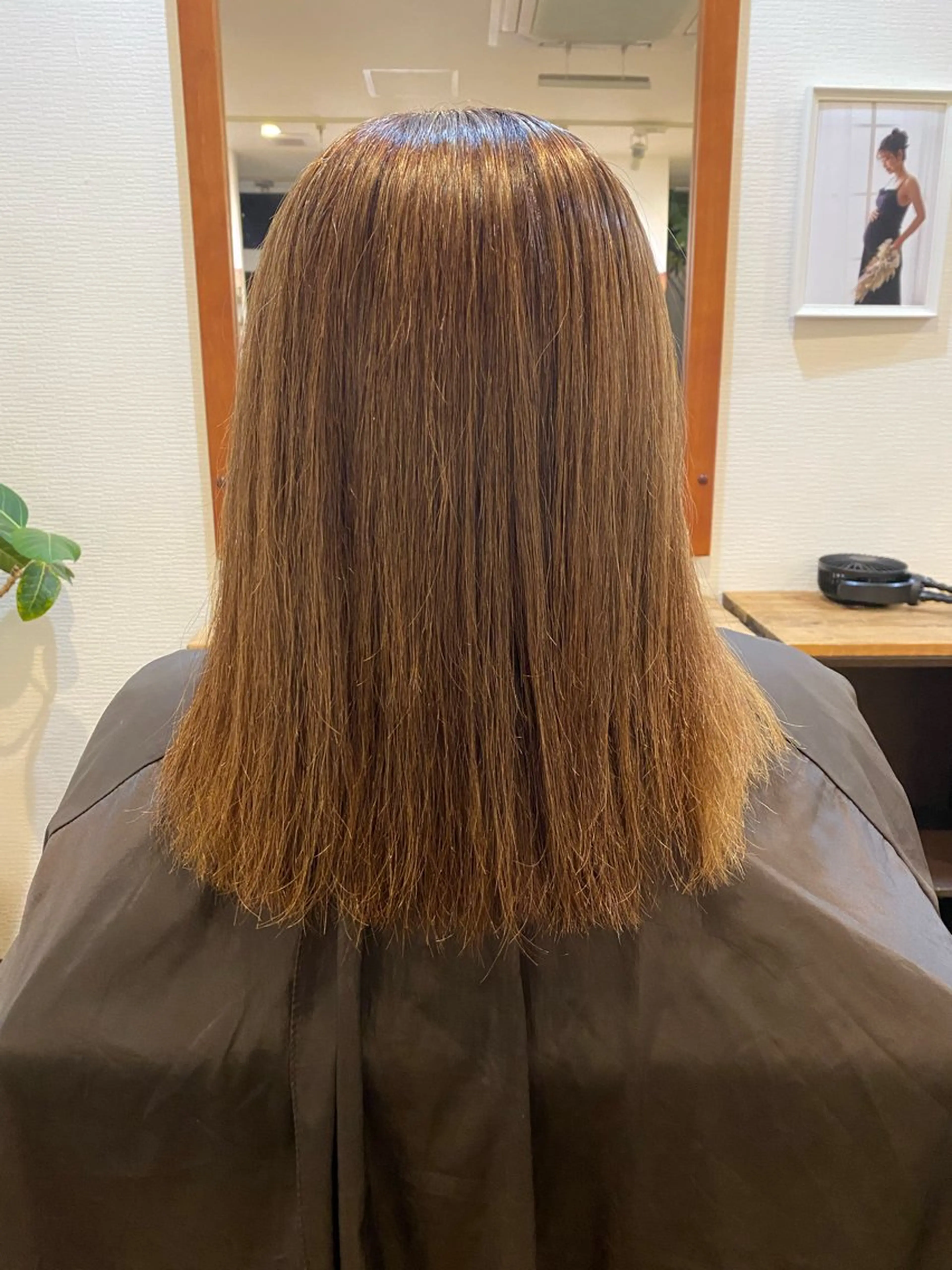 カラー ヘアカラー 小松 美月のヘアスタイル