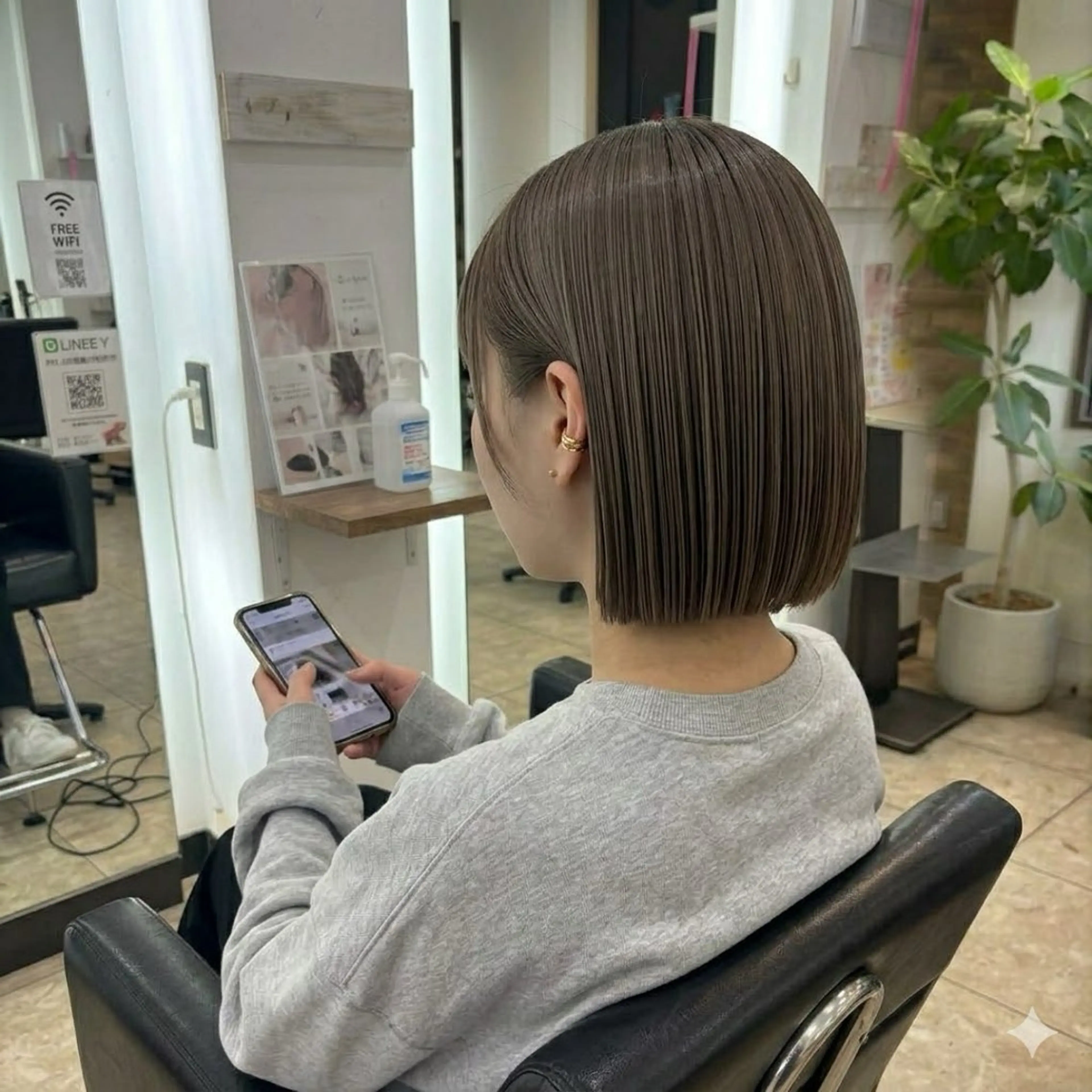 【朝ラク】似合わせボブカット＋透明感カラー+髪質改善トリートメントの写真