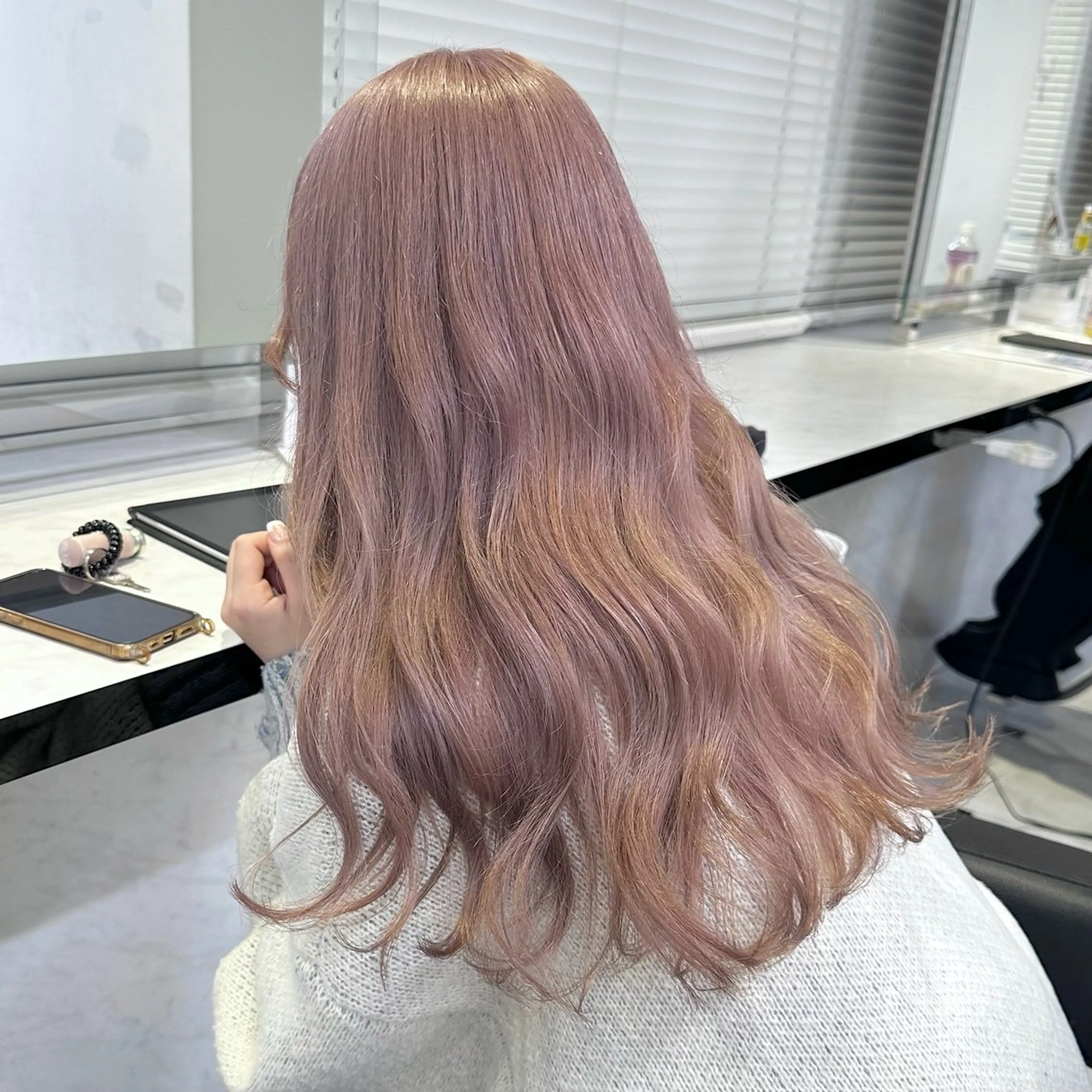 セミロング カラー 🩰透明感カラー♡ UTA🩰のヘアスタイル