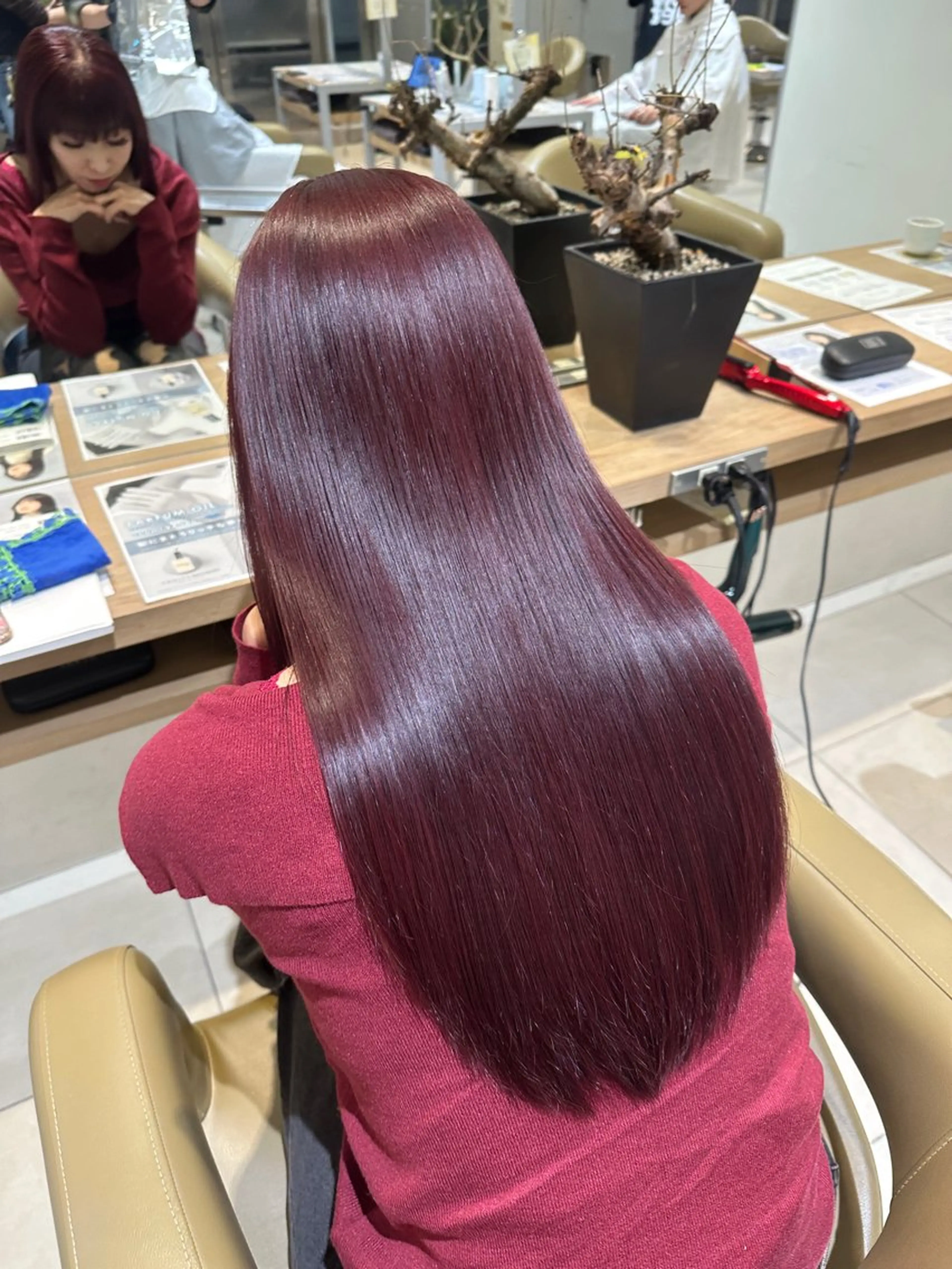 ロング トリートメント ヘアカラー 🎀LUNA🎀 レイヤーカット/艶髪のヘアスタイル