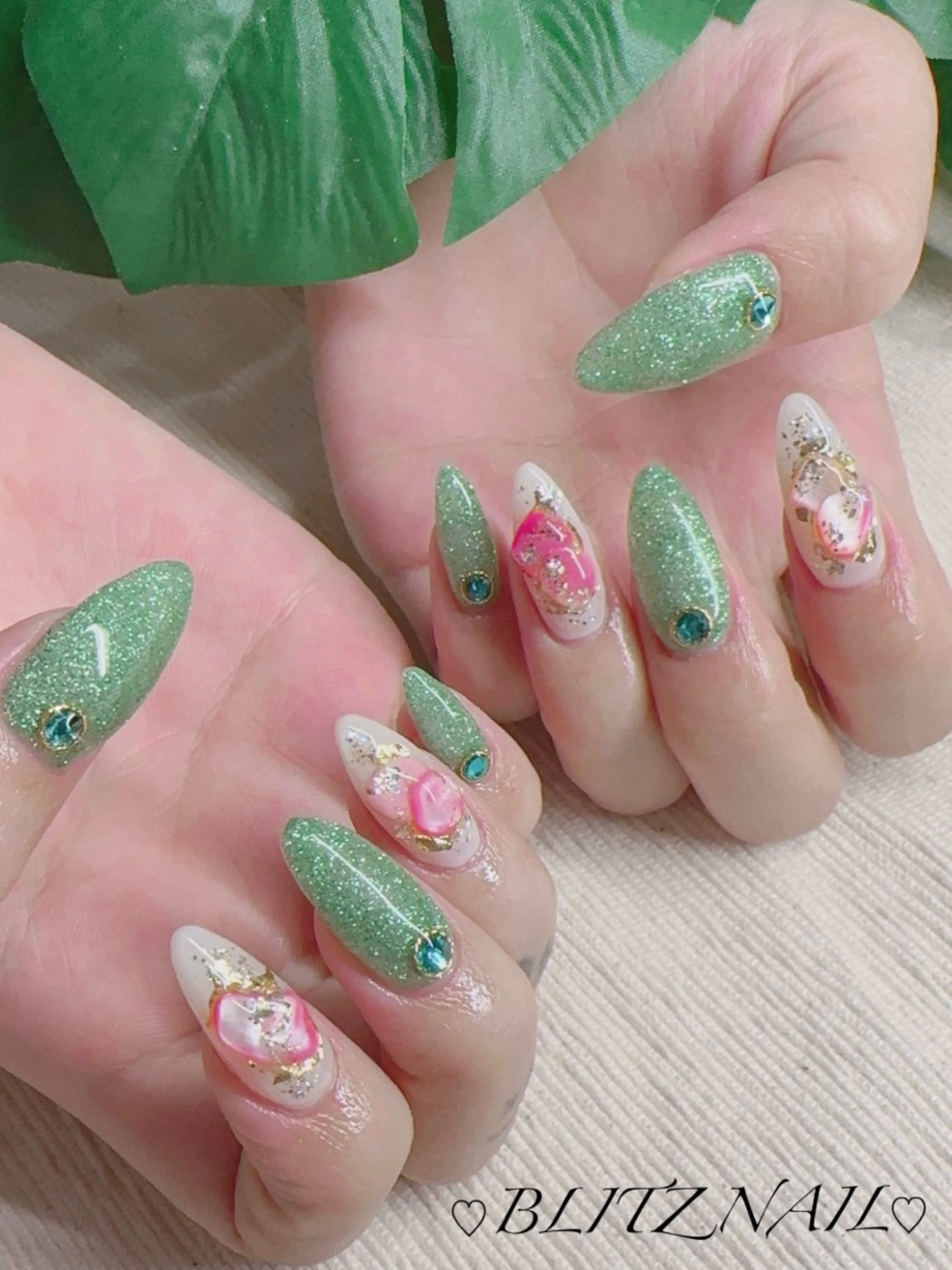 ネイル BLITZ Nail 岩田💅🏻✨のネイルデザイン