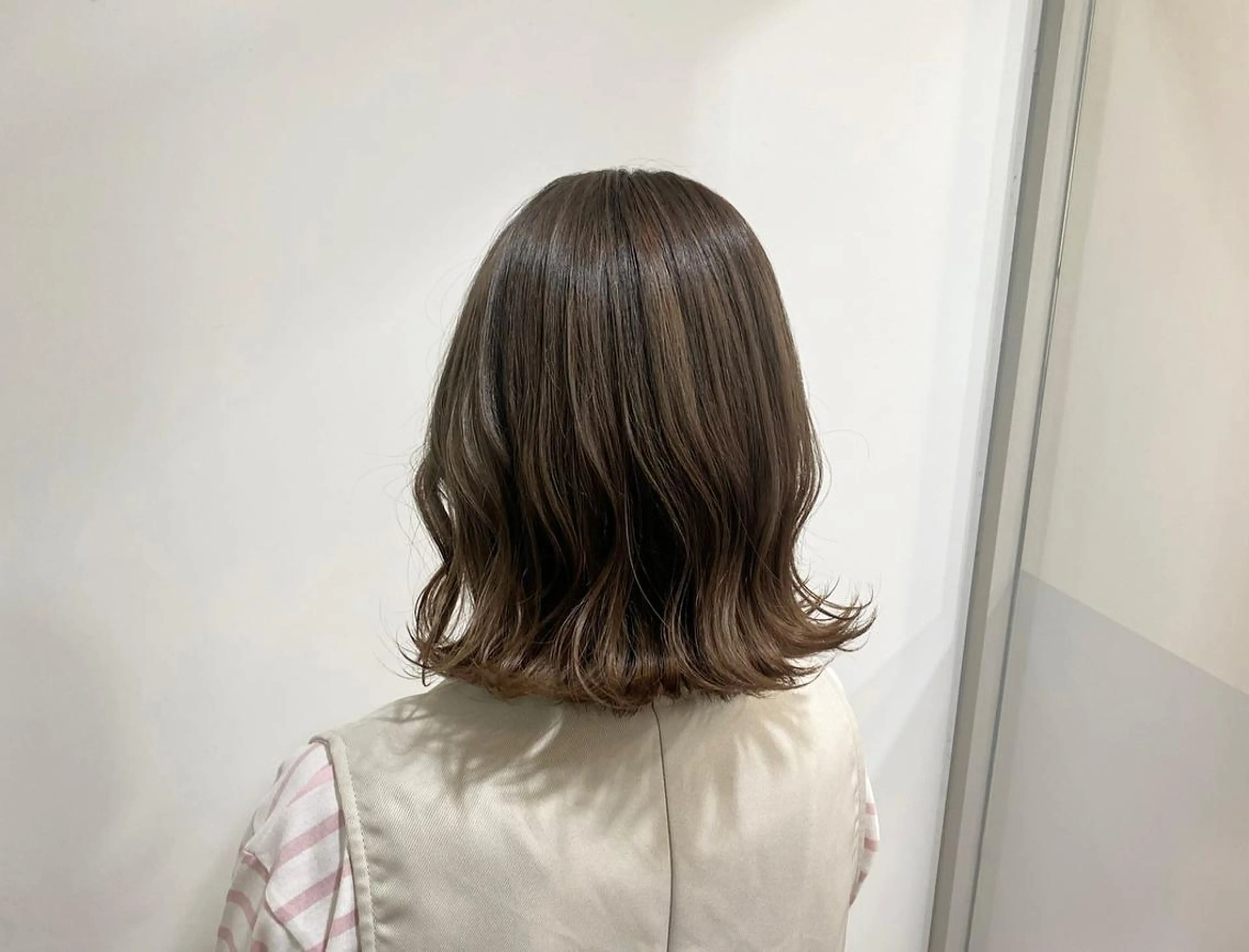 ミディアム たなか もえなのヘアスタイル