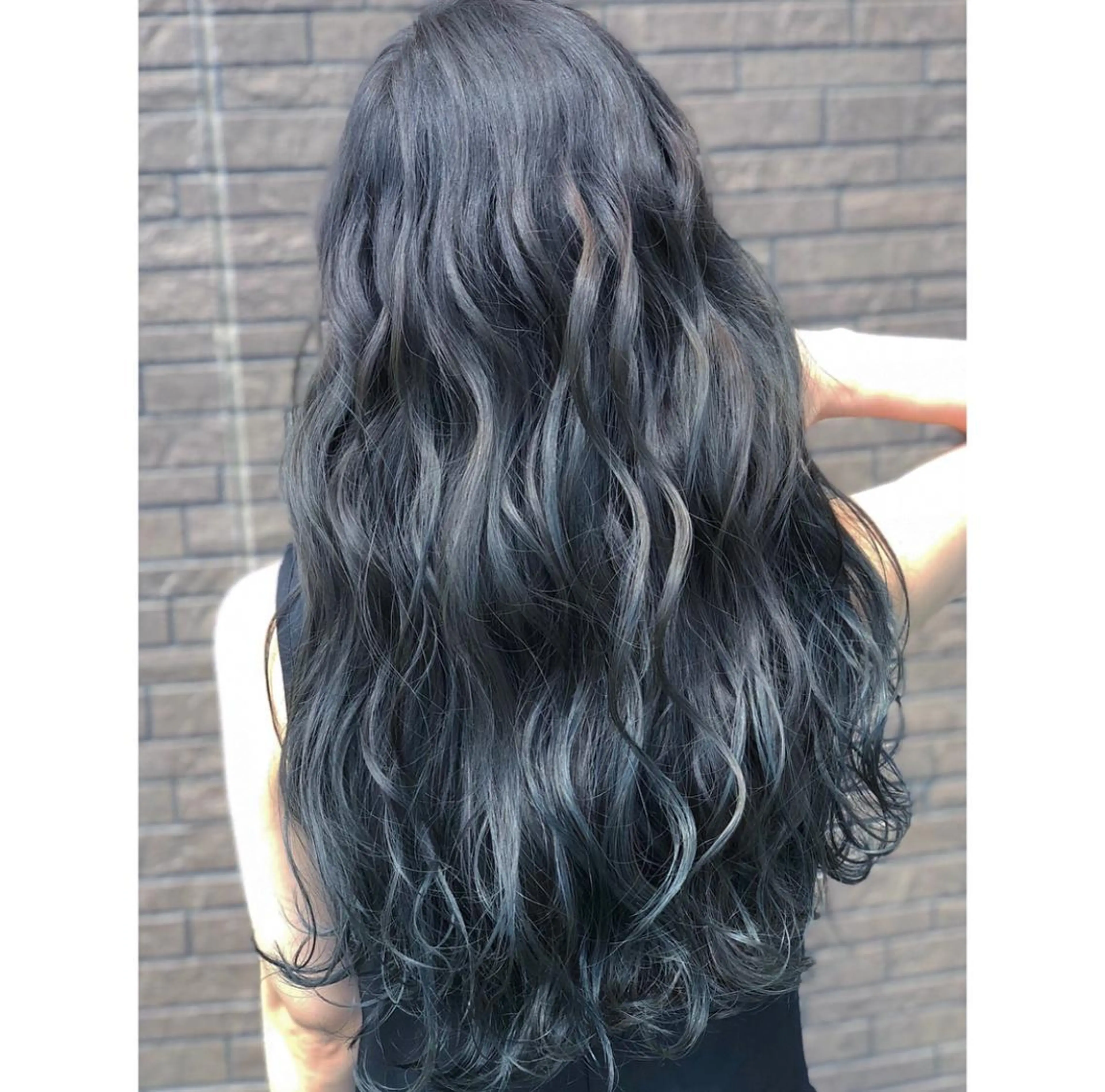 ロング カラー ヘアアレンジ バレイヤージュ デザインカラー グラデーションカラー ハイライトカラー ハイトーンカラー アンドウ ユウ/ レイヤーカット/韓国のヘアスタイル