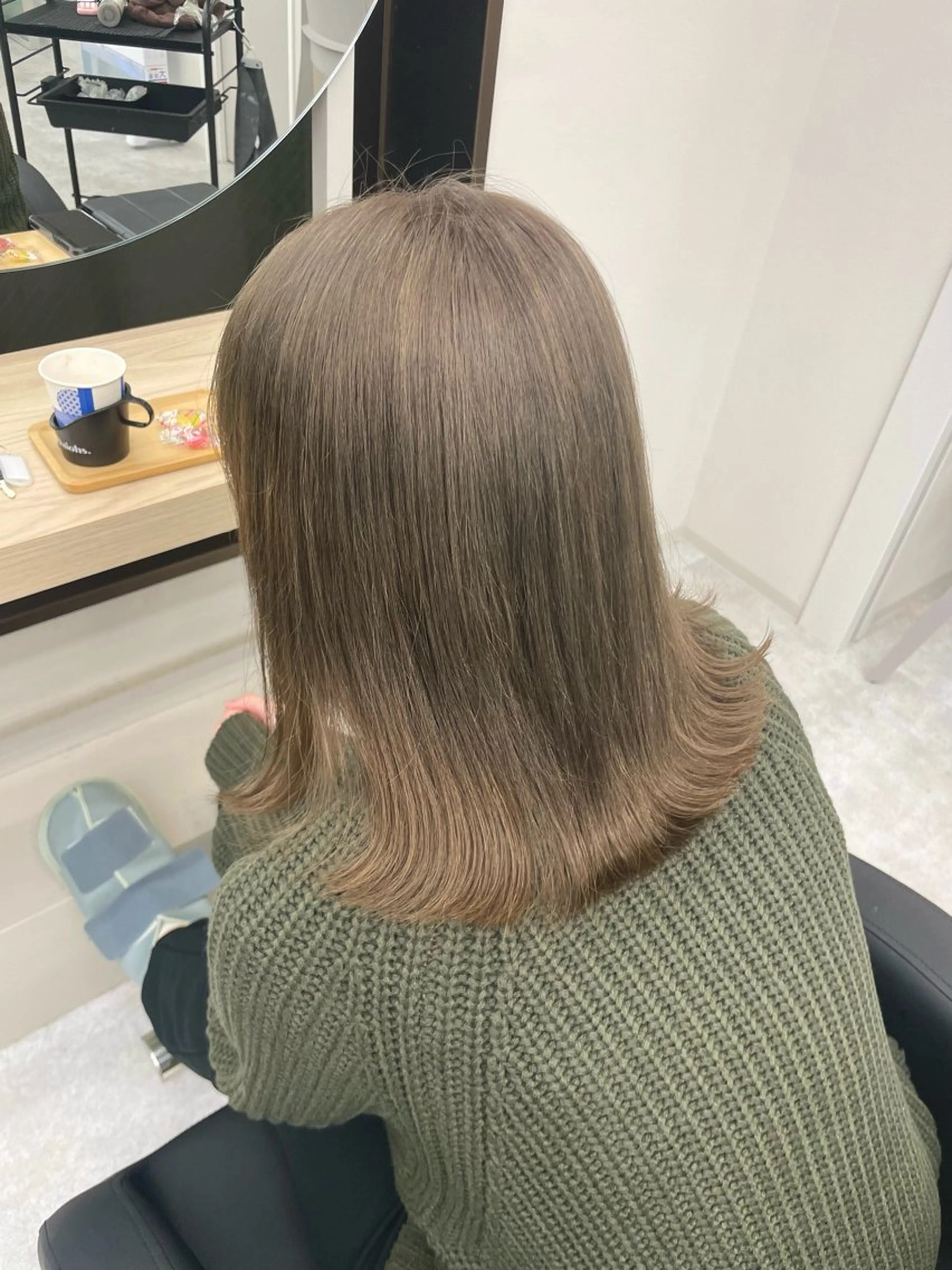 ミディアム 抜け感style💎 𝑹𝑼𝑵𝑨のヘアスタイル